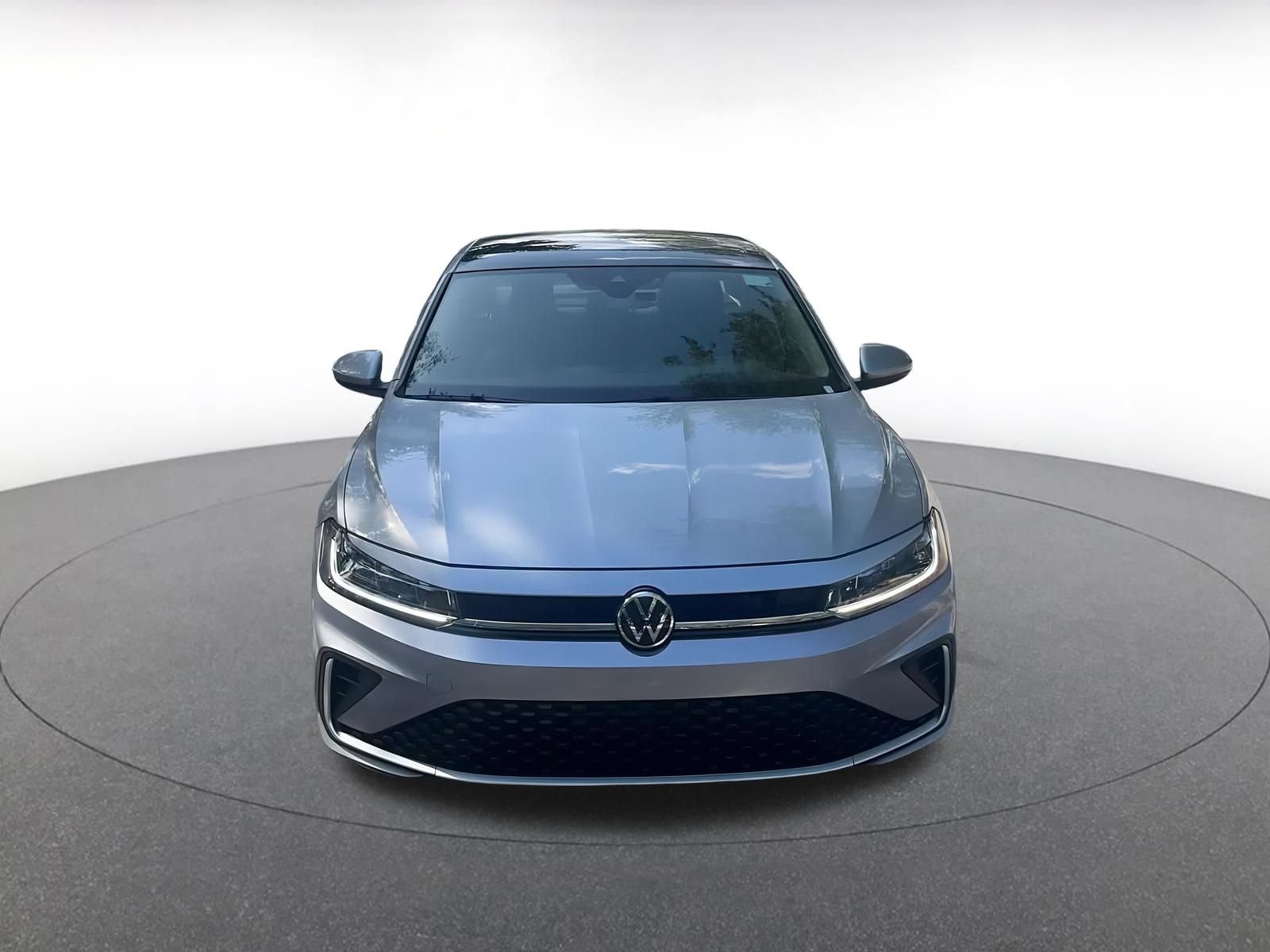 Thumbnail: 2025 Volkswagen Jetta - 4