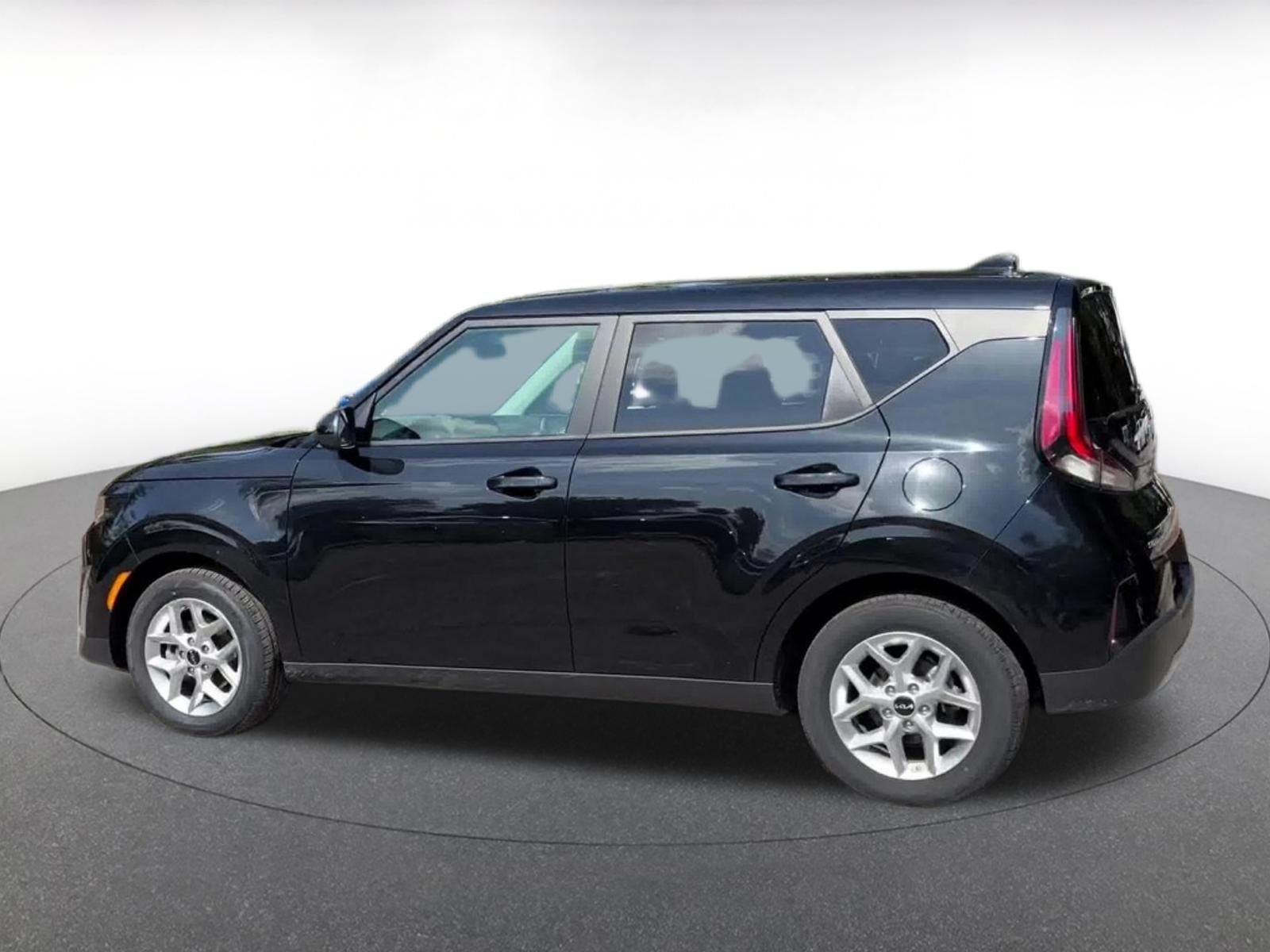 Thumbnail: 2025 Kia Soul - 10