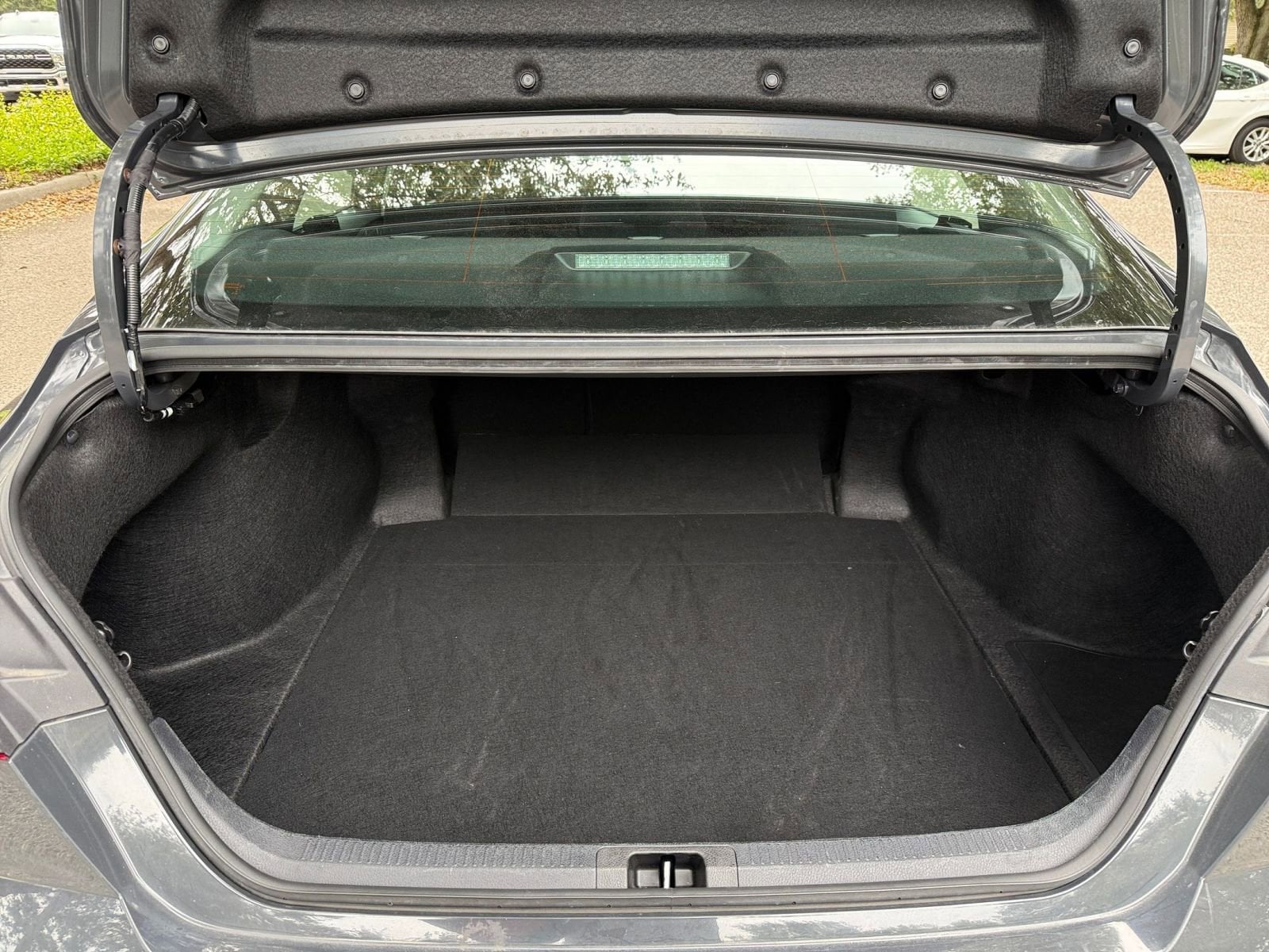 Thumbnail: 2025 Toyota Camry - 24