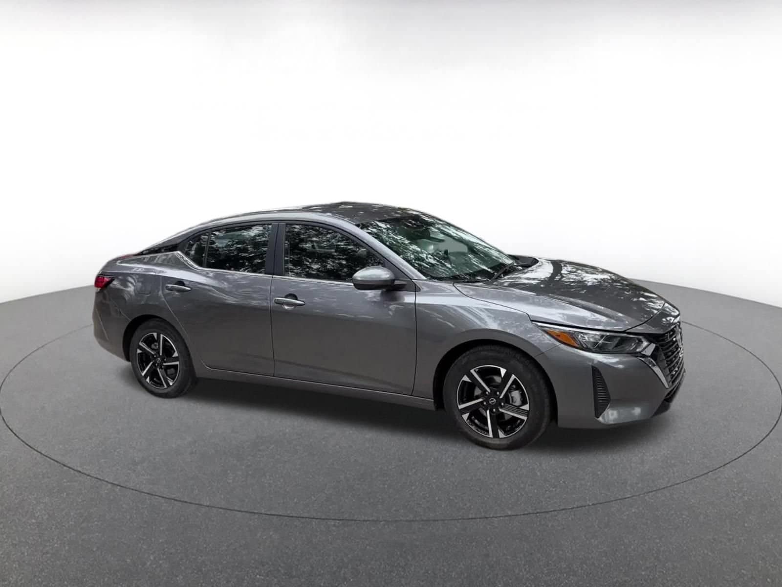 Thumbnail: 2025 Nissan Sentra - 2