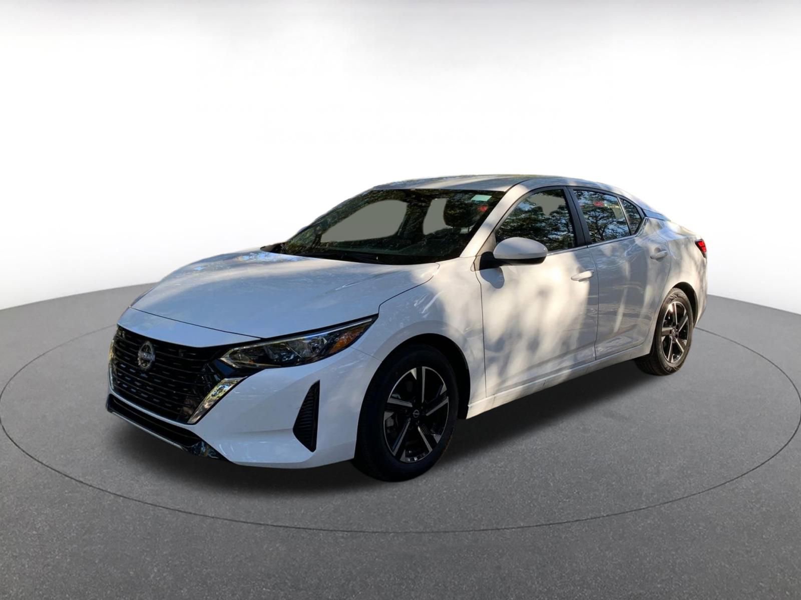 Thumbnail: 2025 Nissan Sentra - 3