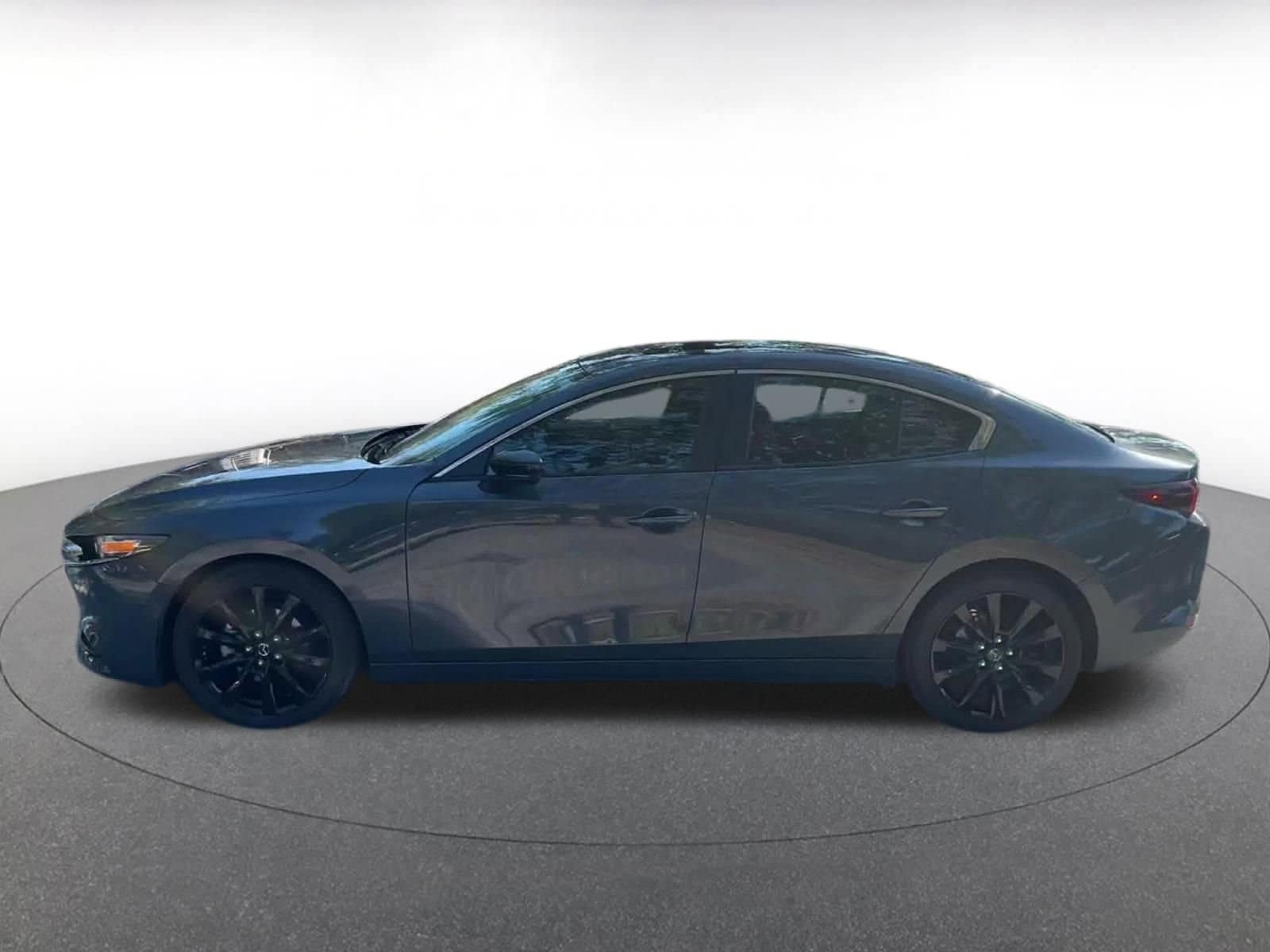 Thumbnail: 2025 Mazda Mazda3 - 9