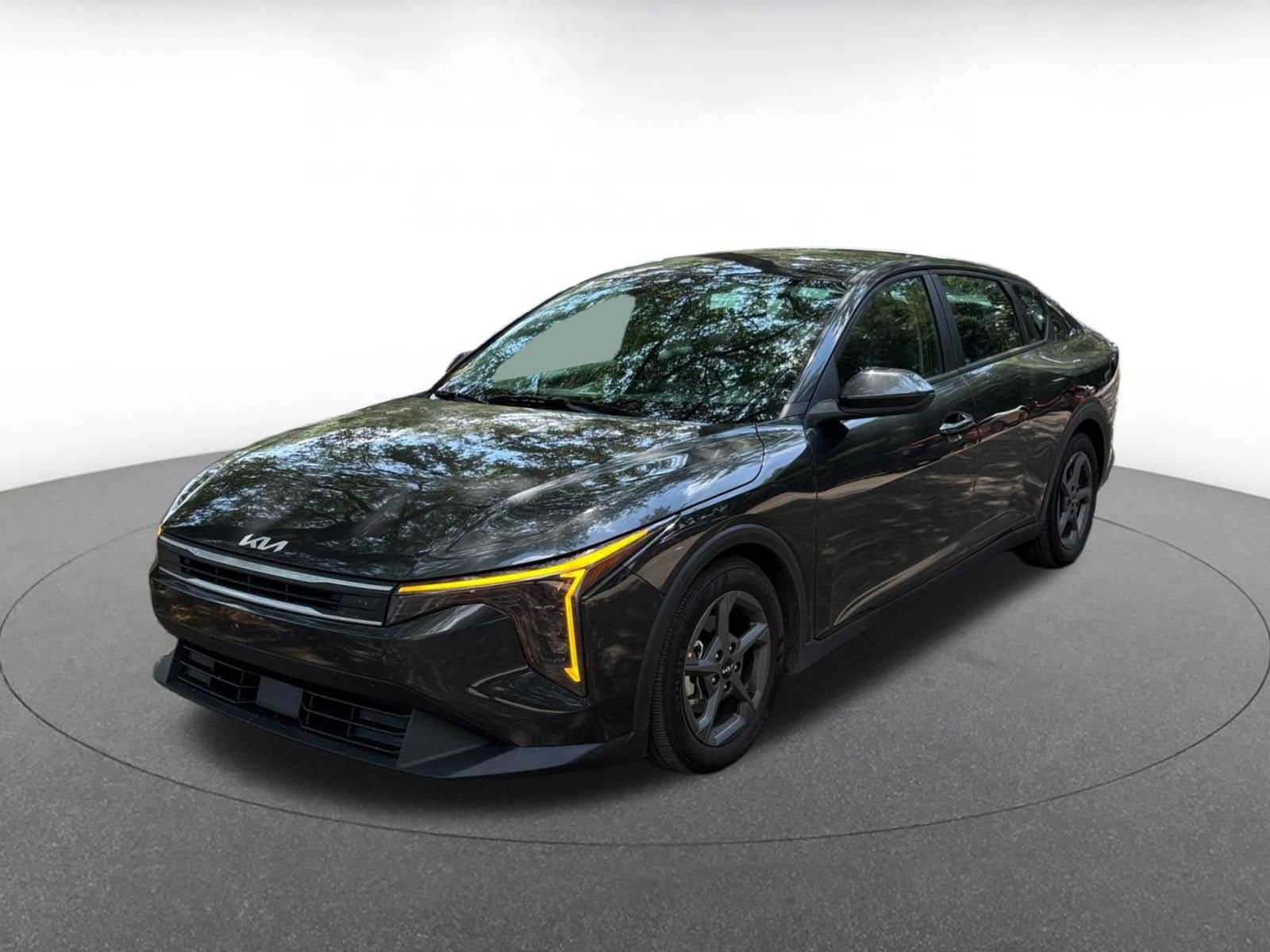 Thumbnail: 2025 Kia K4 - 3