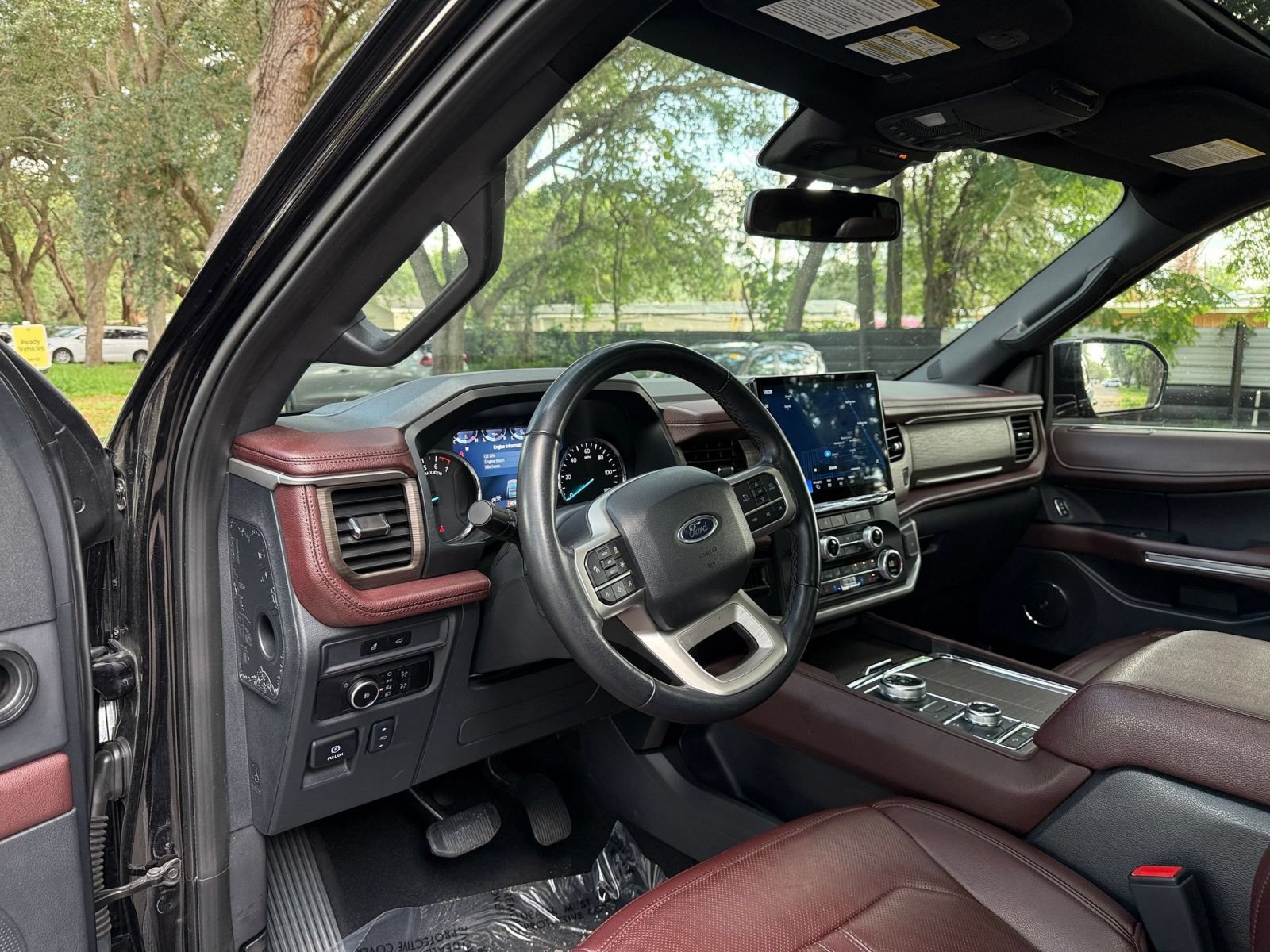 Thumbnail: 2024 Ford Expedition - 33