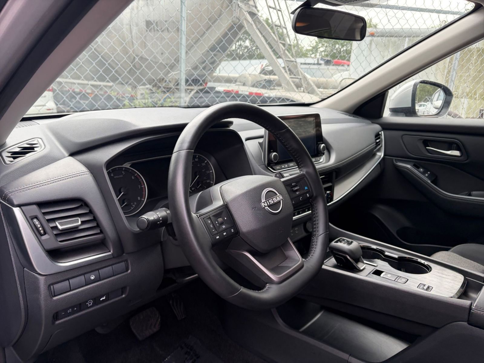 Thumbnail: 2025 Nissan Rogue - 34