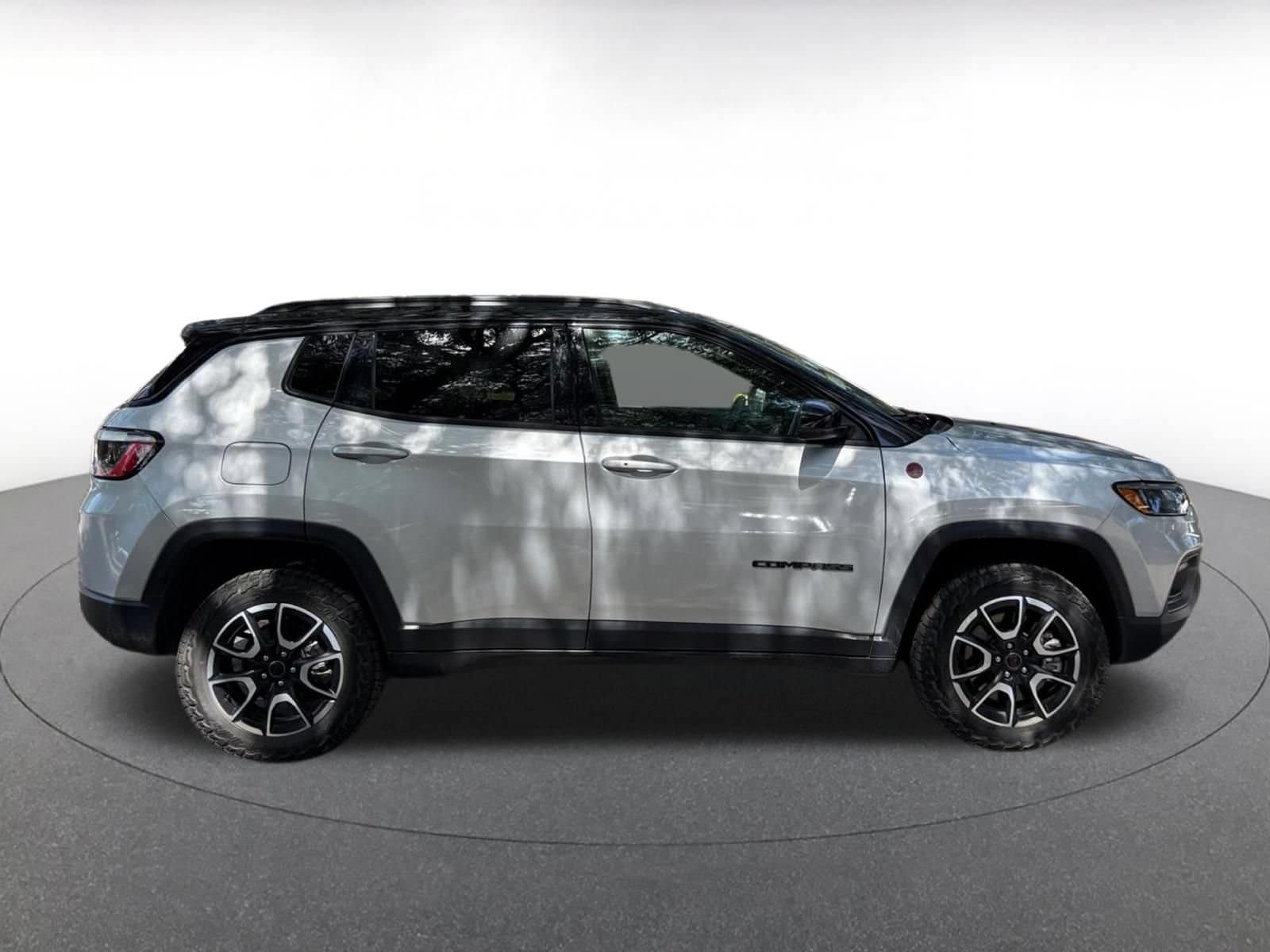 Thumbnail: 2025 Jeep Compass - 8