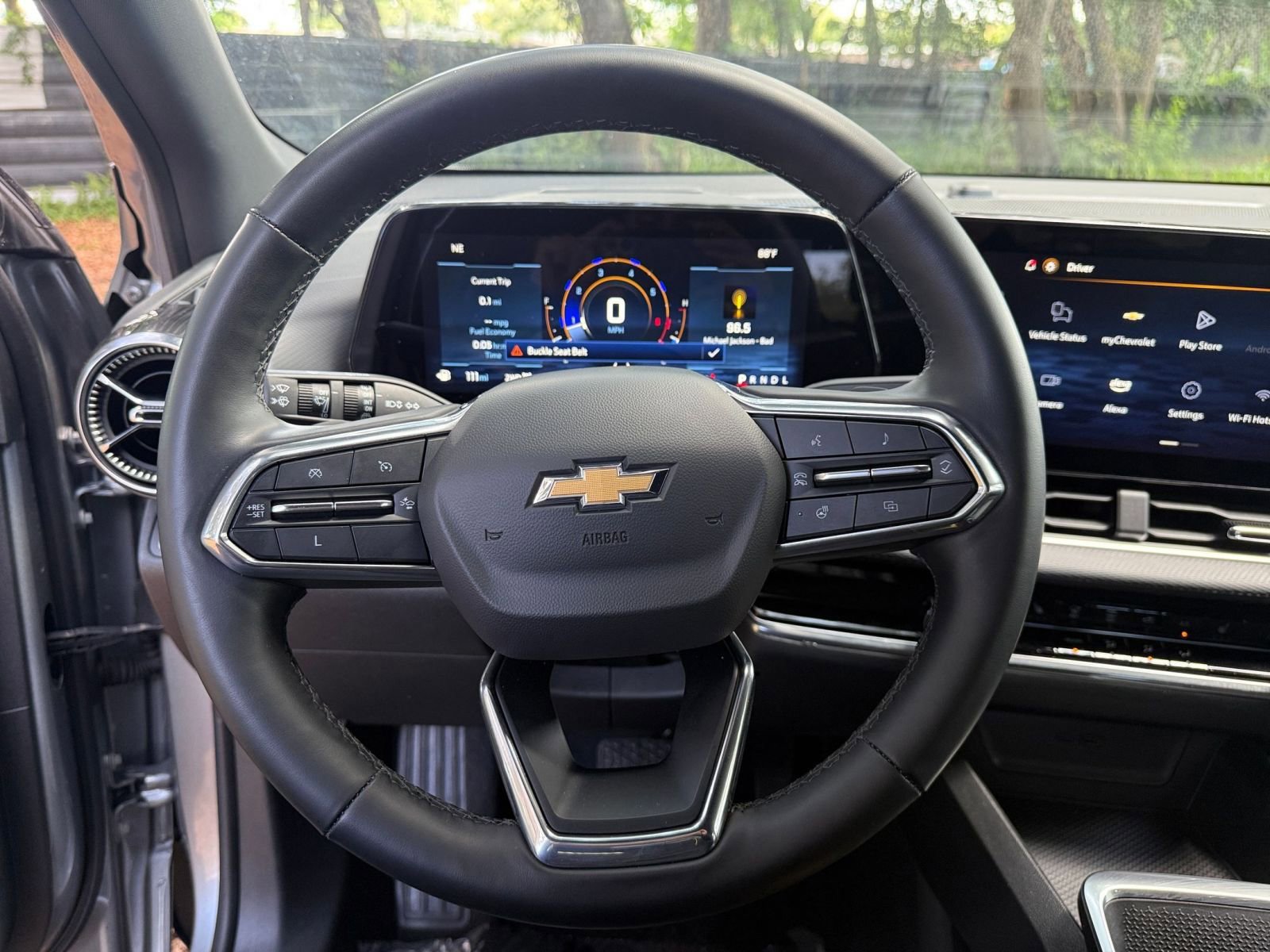 Thumbnail: 2025 Chevrolet Equinox - 25