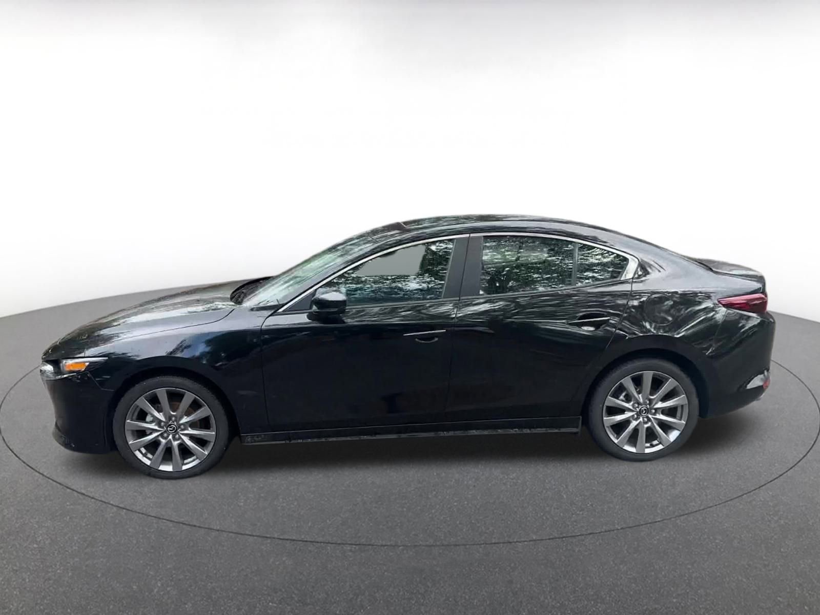 Thumbnail: 2025 Mazda Mazda3 - 9