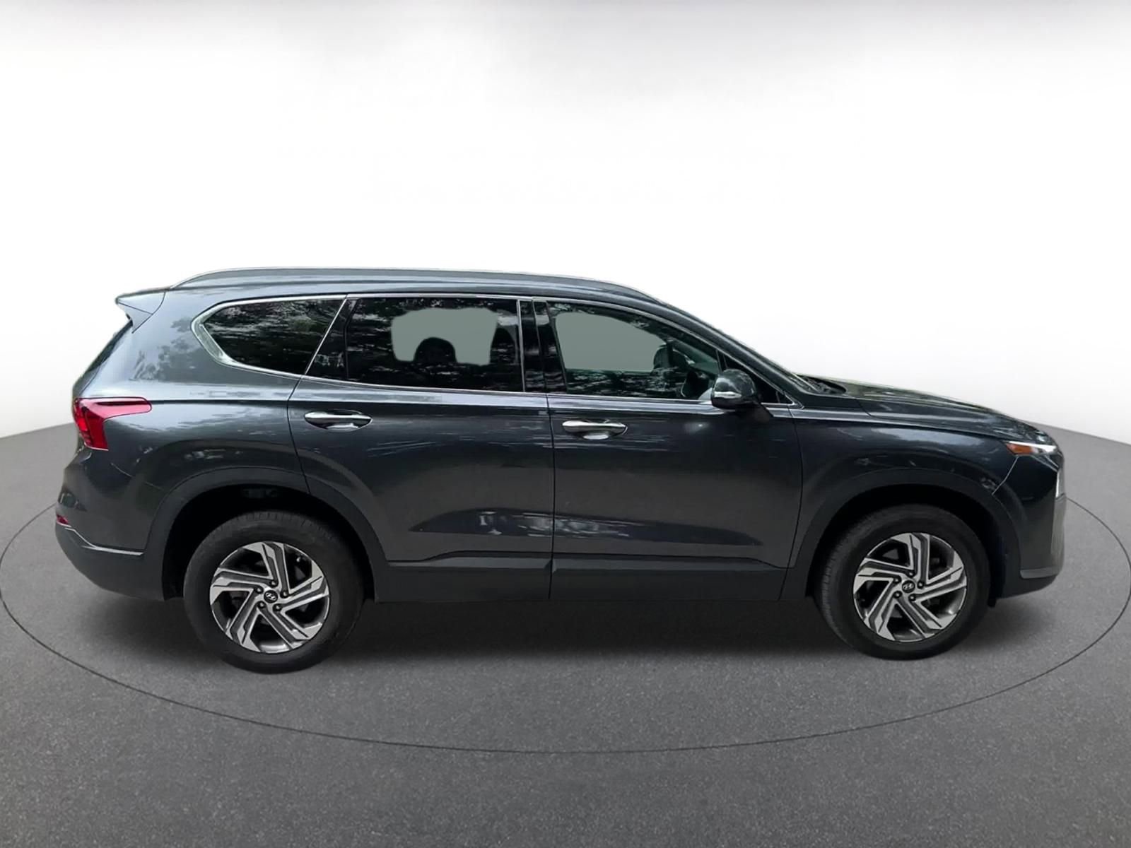 Thumbnail: 2023 Hyundai Santa Fe - 16