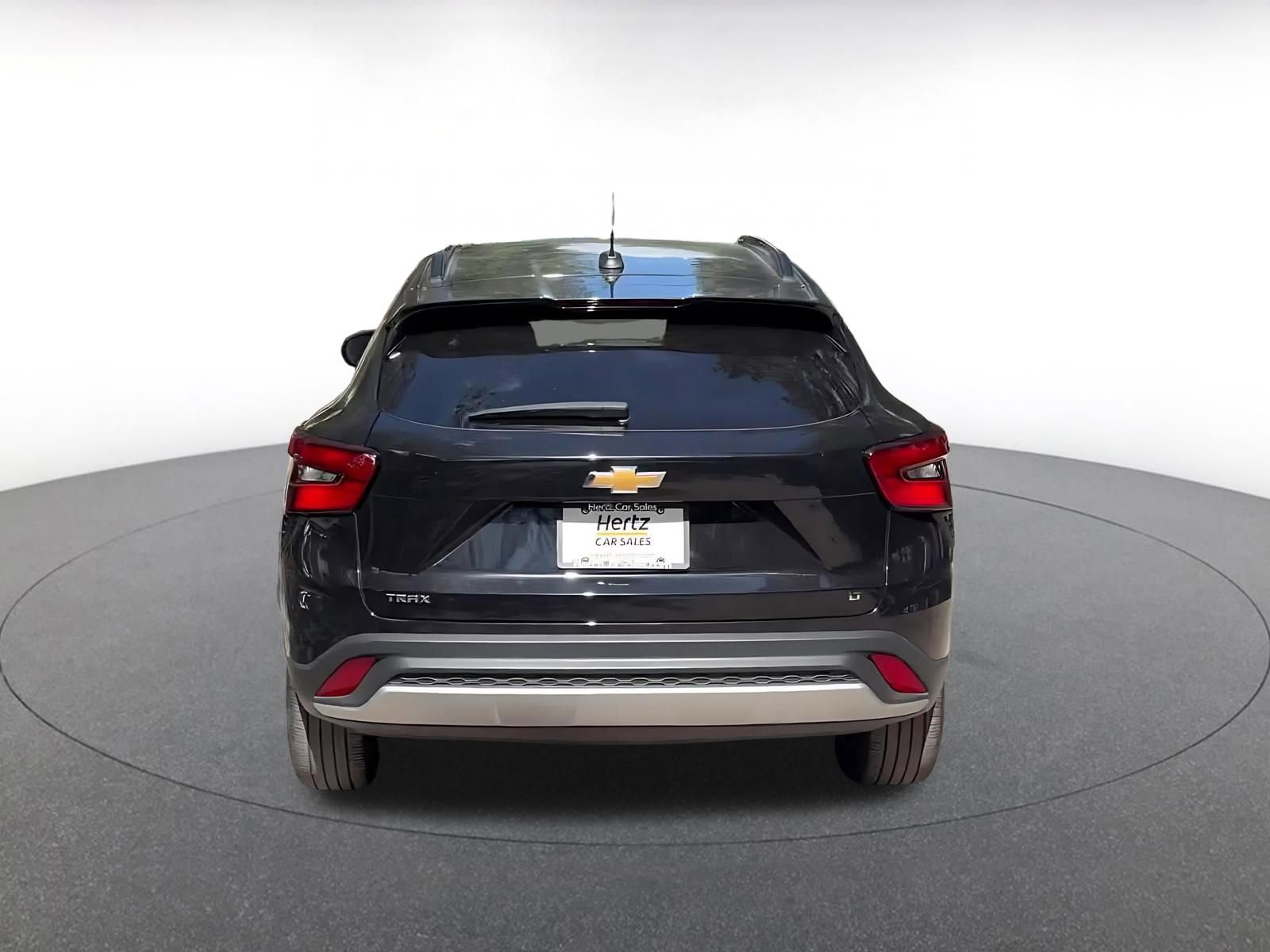 Thumbnail: 2025 Chevrolet Trax - 12