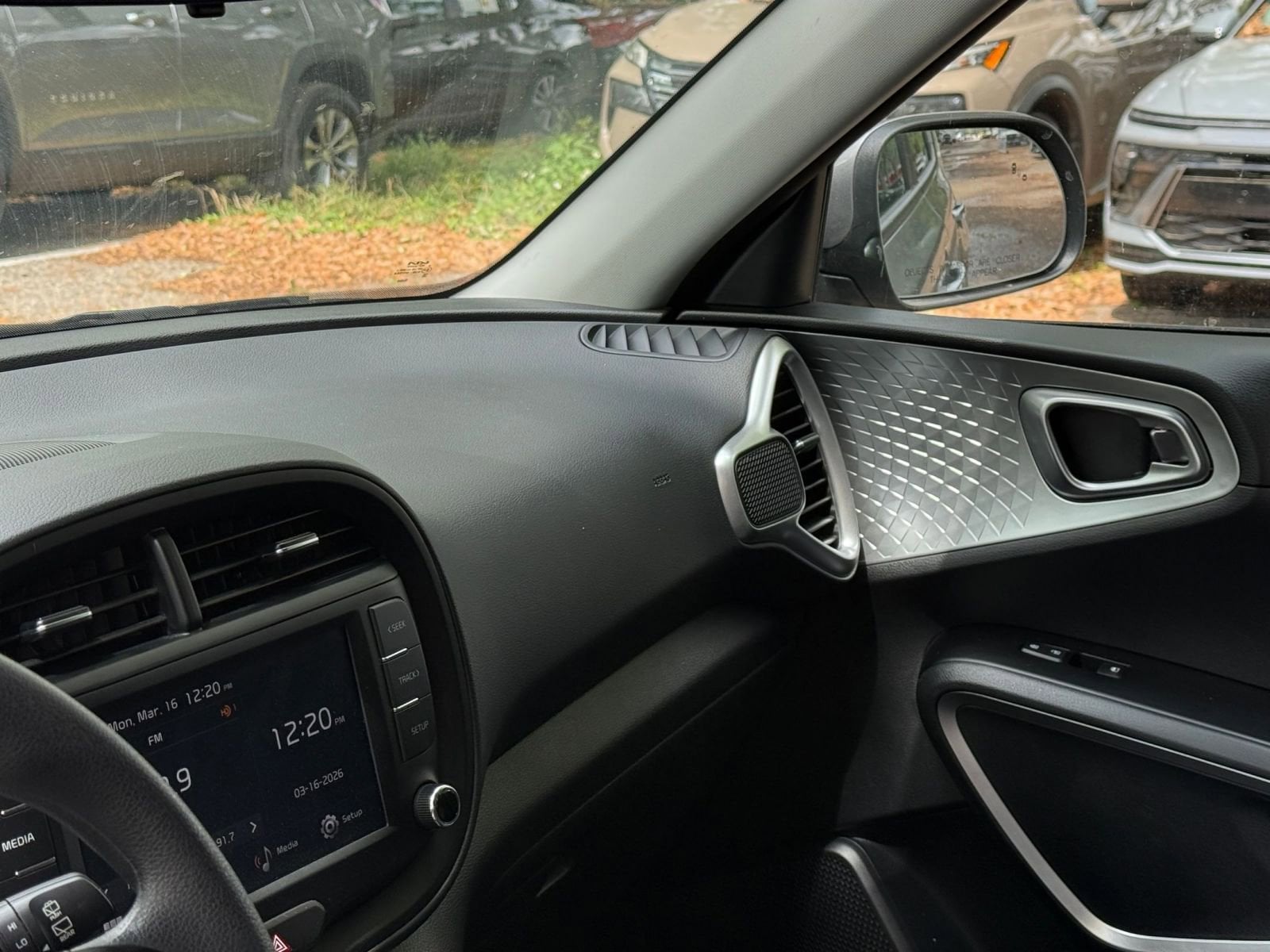 Thumbnail: 2025 Kia Soul - 30