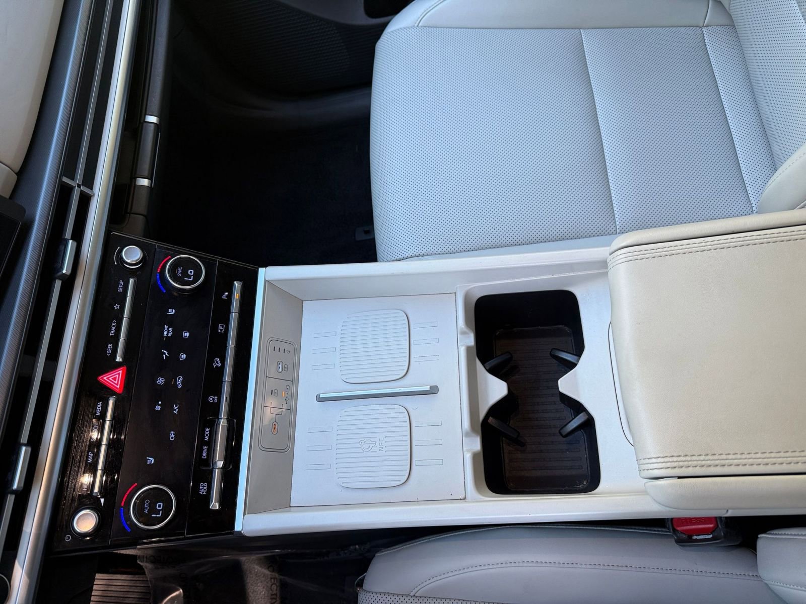 Thumbnail: 2025 Hyundai Santa Fe - 35