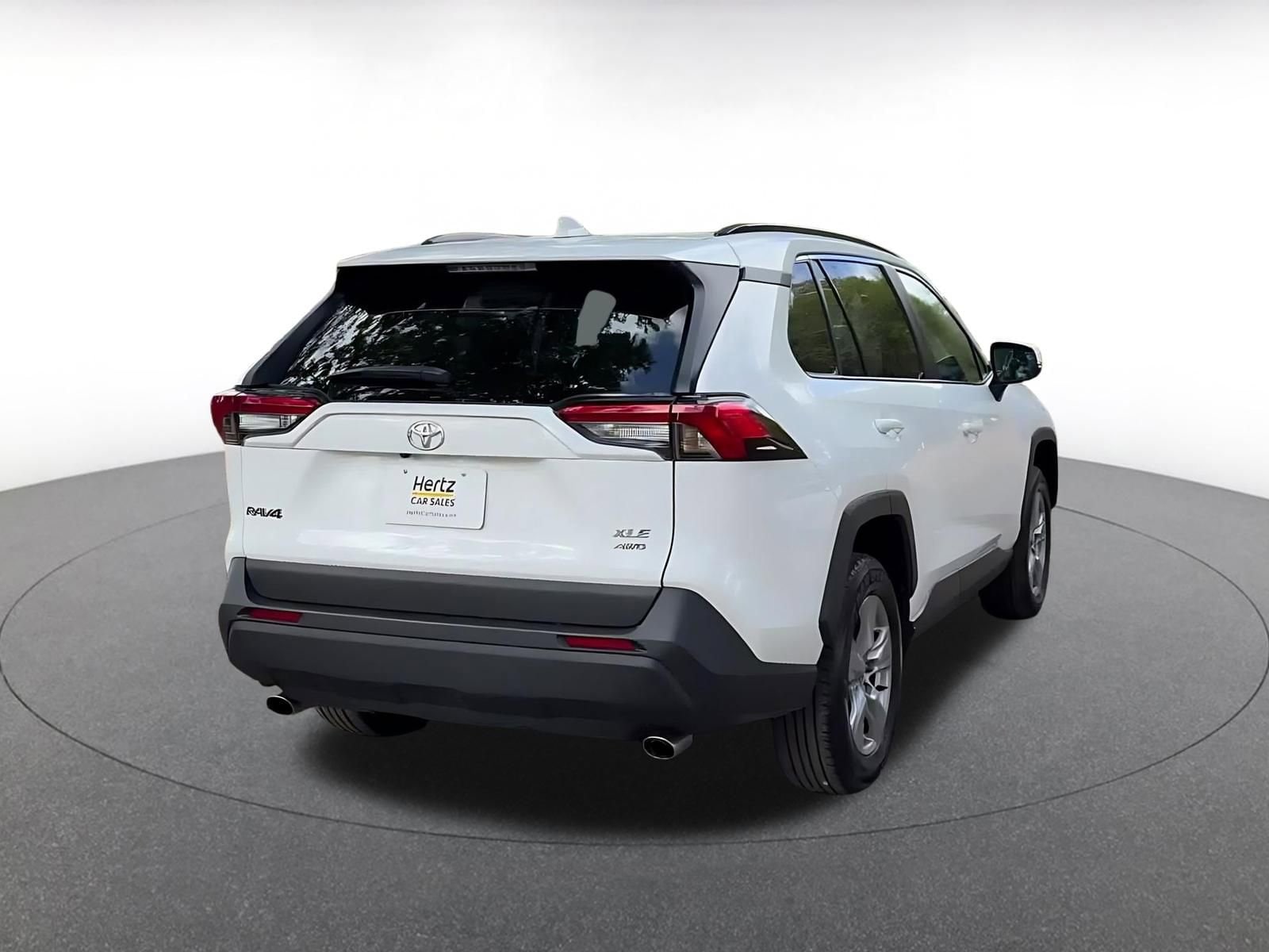 Thumbnail: 2025 Toyota RAV4 - 14