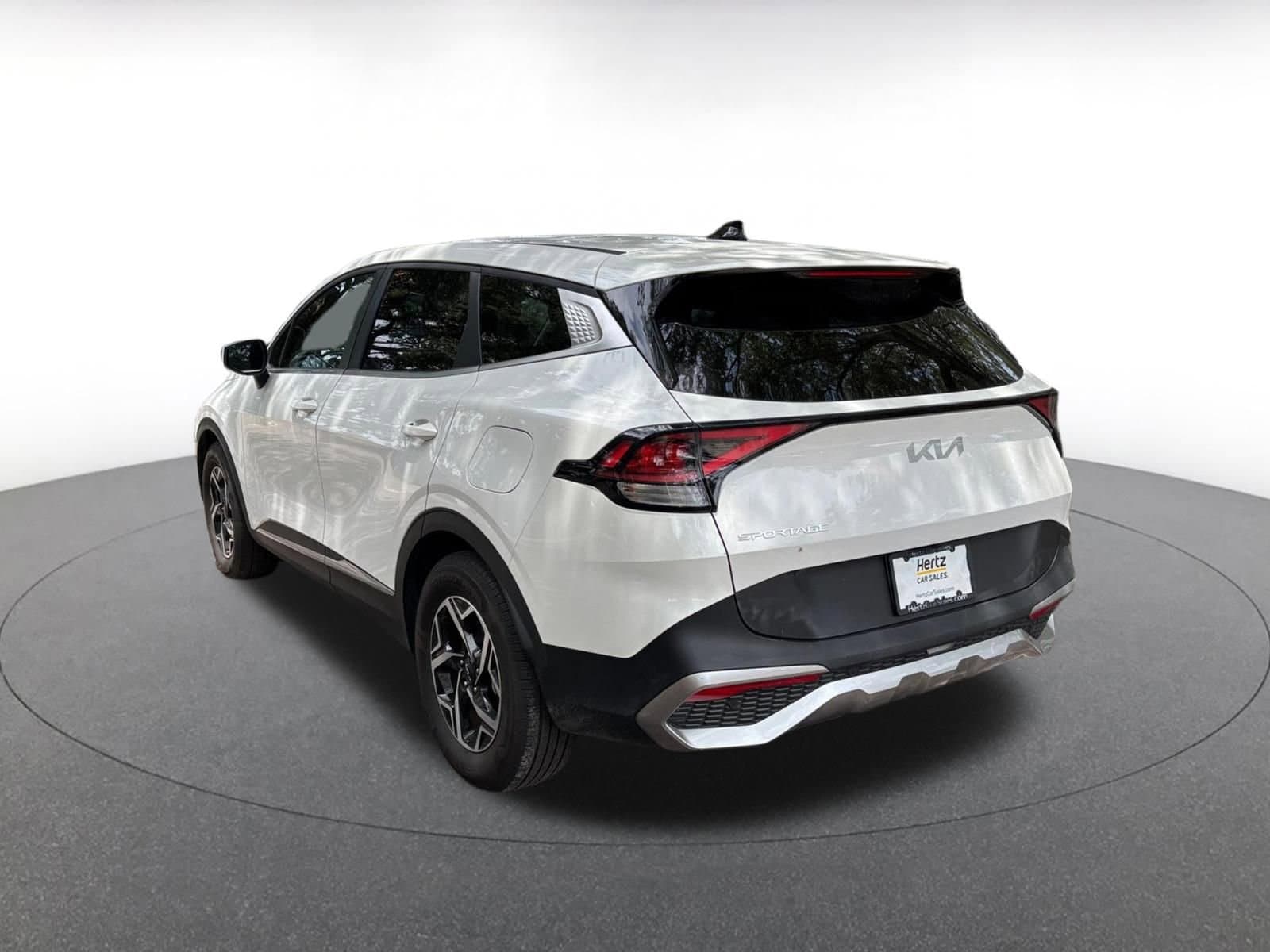 Thumbnail: 2025 Kia Sportage - 9