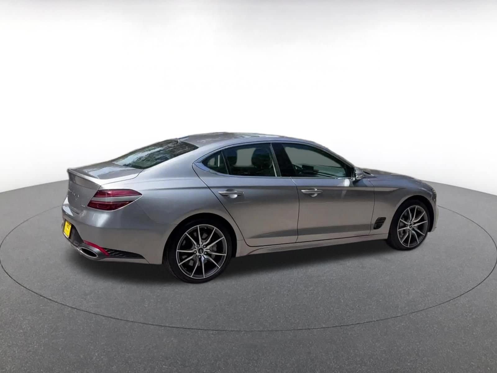Thumbnail: 2025 Genesis G70 - 15