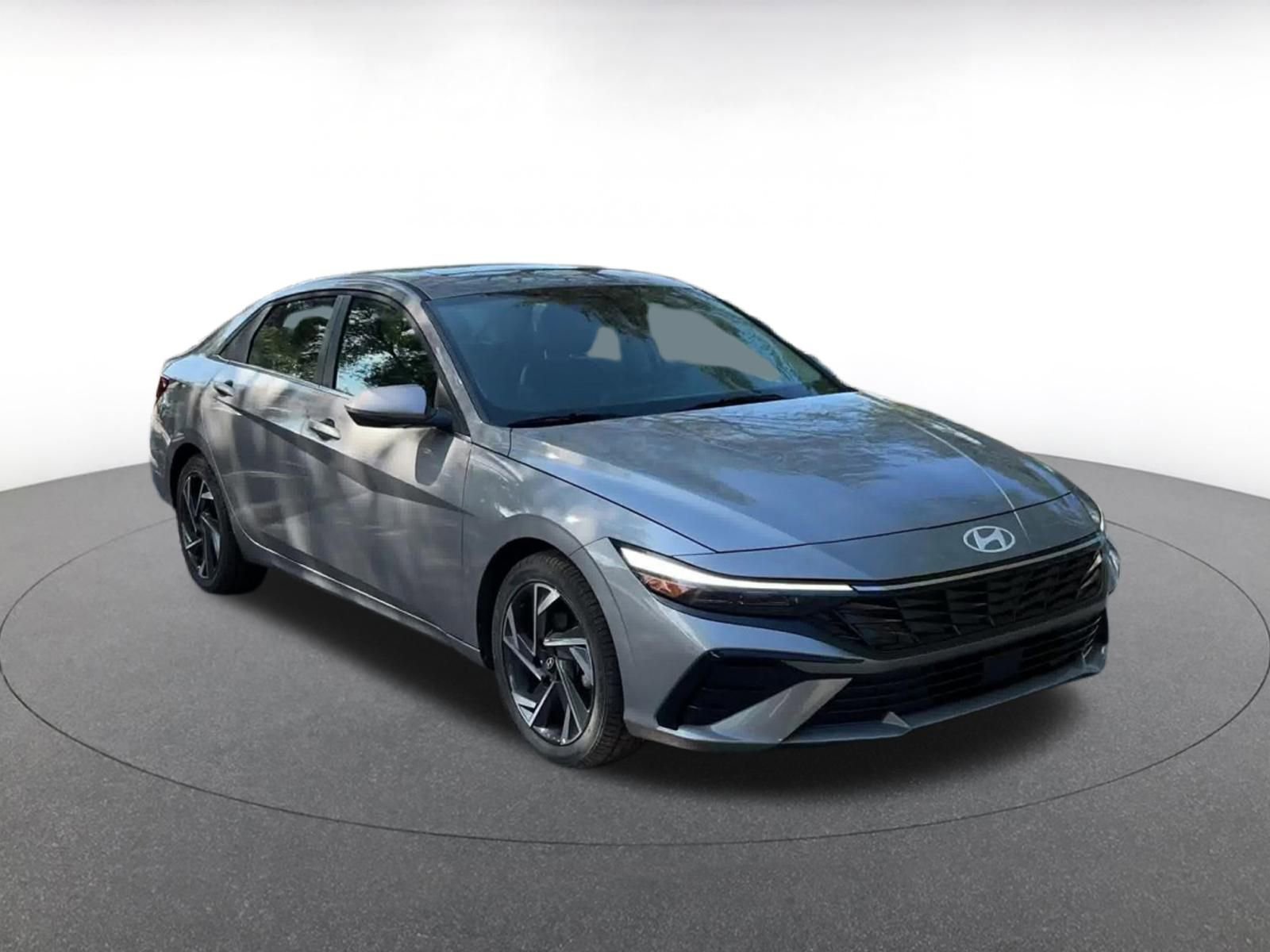 Thumbnail: 2025 Hyundai Elantra - 3