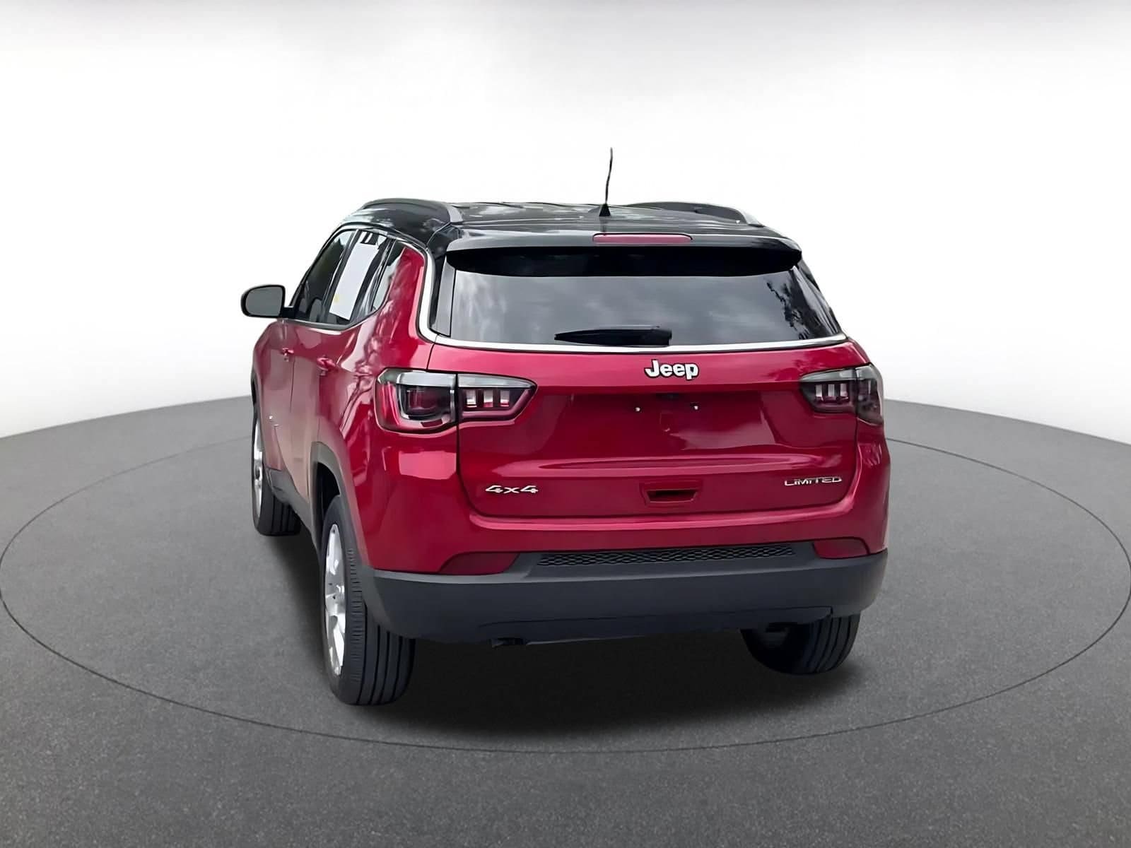 Thumbnail: 2025 Jeep Compass - 12
