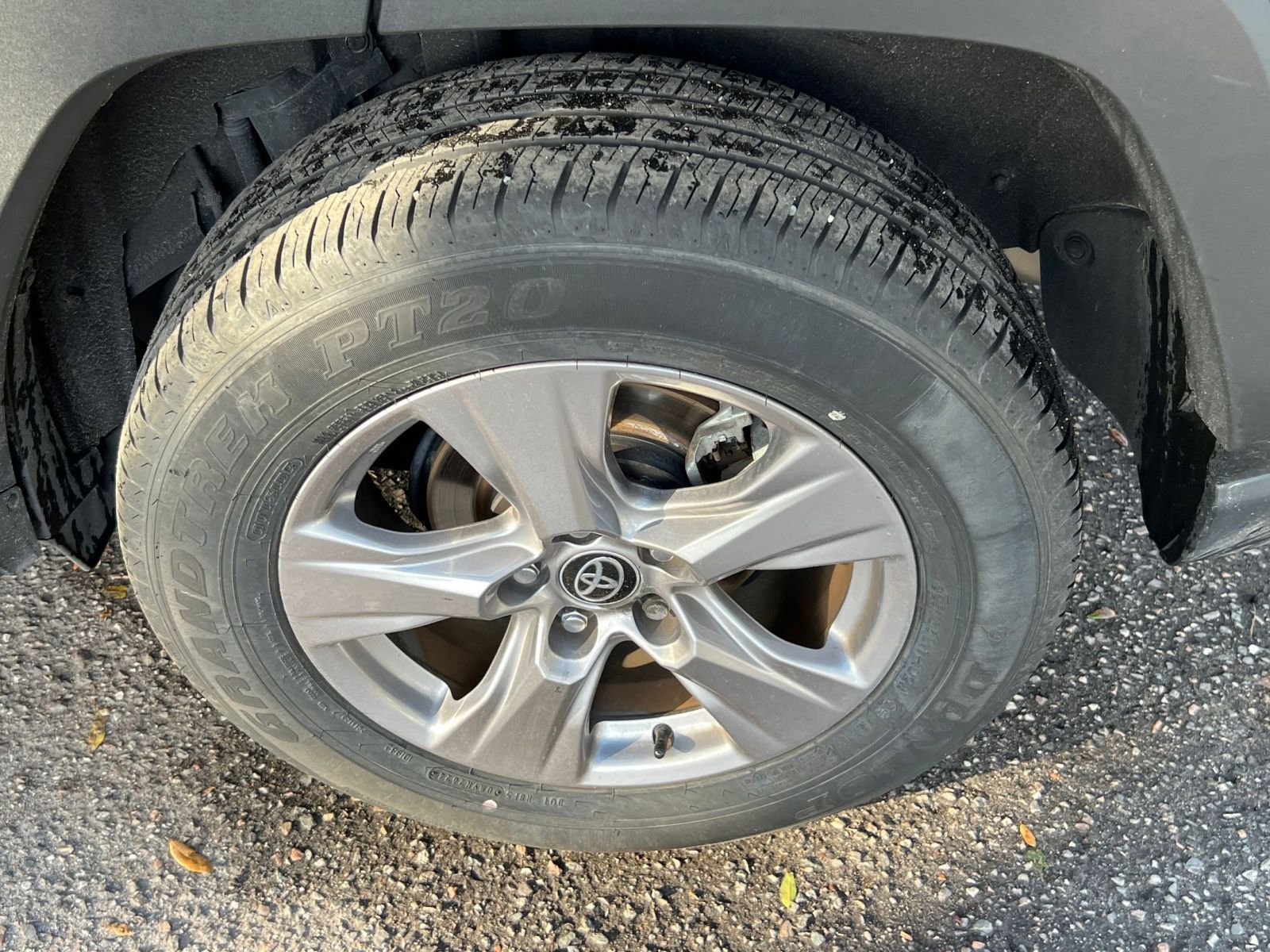 Thumbnail: 2025 Toyota RAV4 - 23