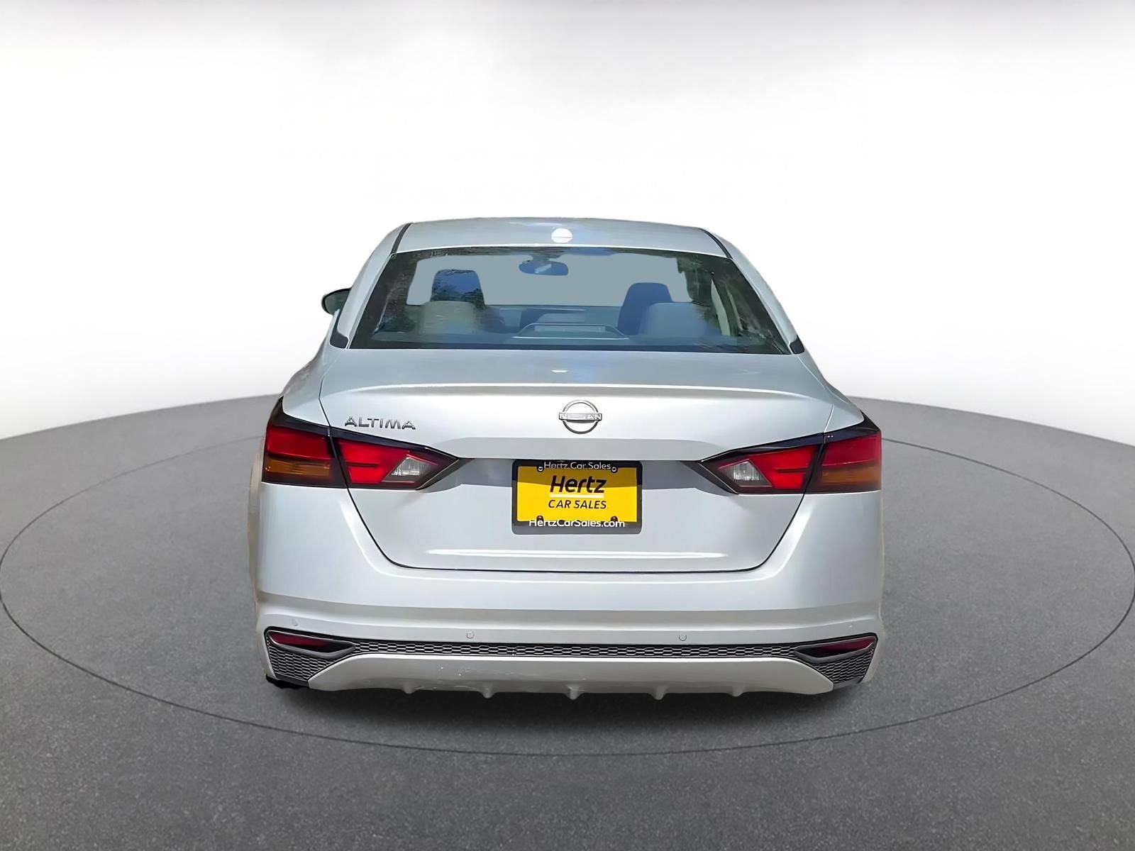 Thumbnail: 2025 Nissan Altima - 12