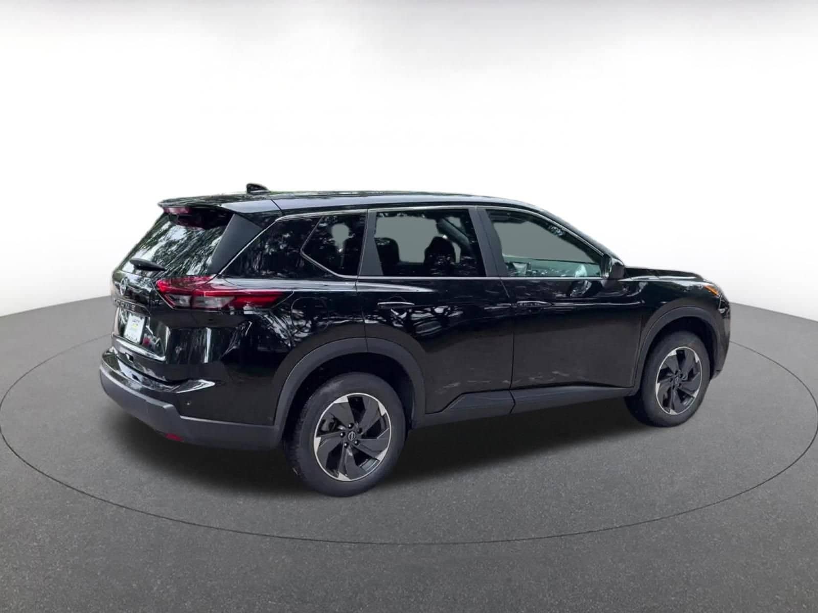 Thumbnail: 2025 Nissan Rogue - 15
