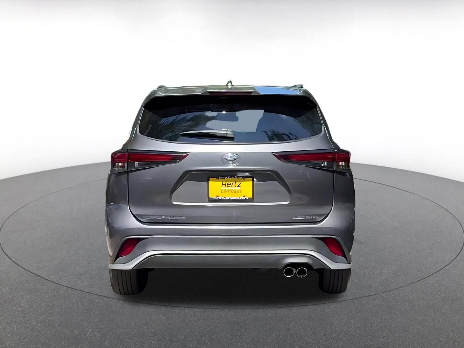 Thumbnail: 2025 Toyota Highlander - 11