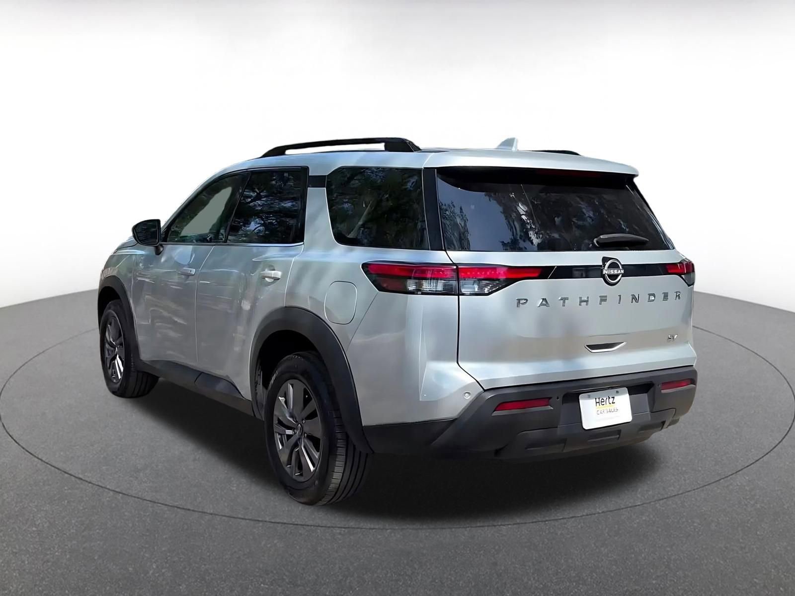 Thumbnail: 2024 Nissan Pathfinder - 11