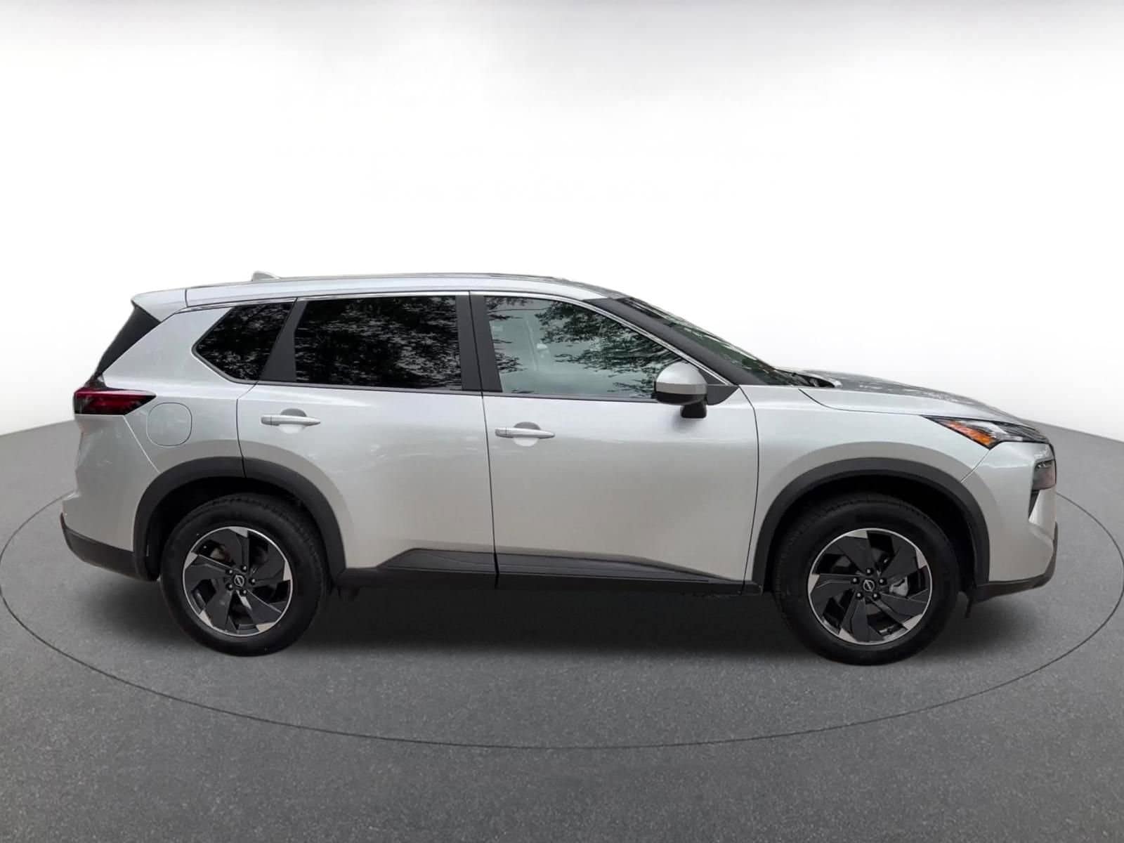 Thumbnail: 2025 Nissan Rogue - 16