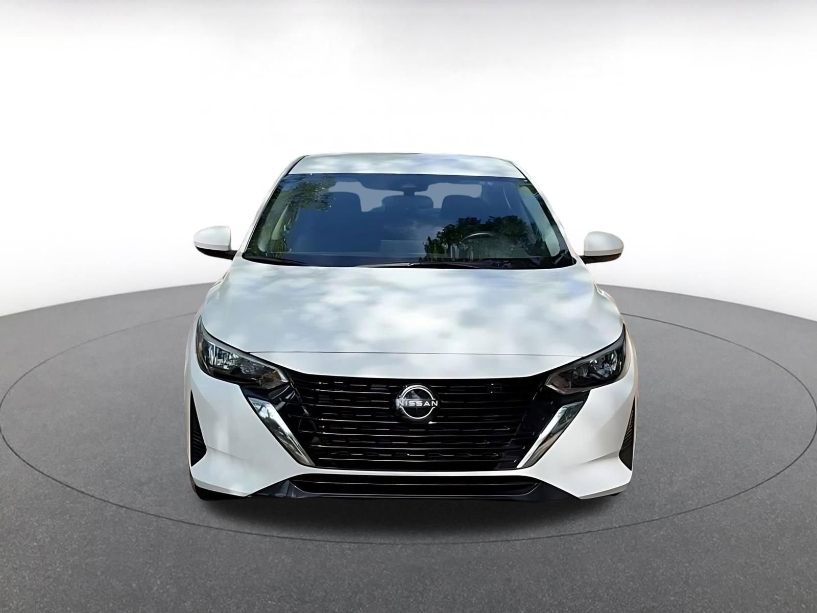 Thumbnail: 2025 Nissan Sentra - 4