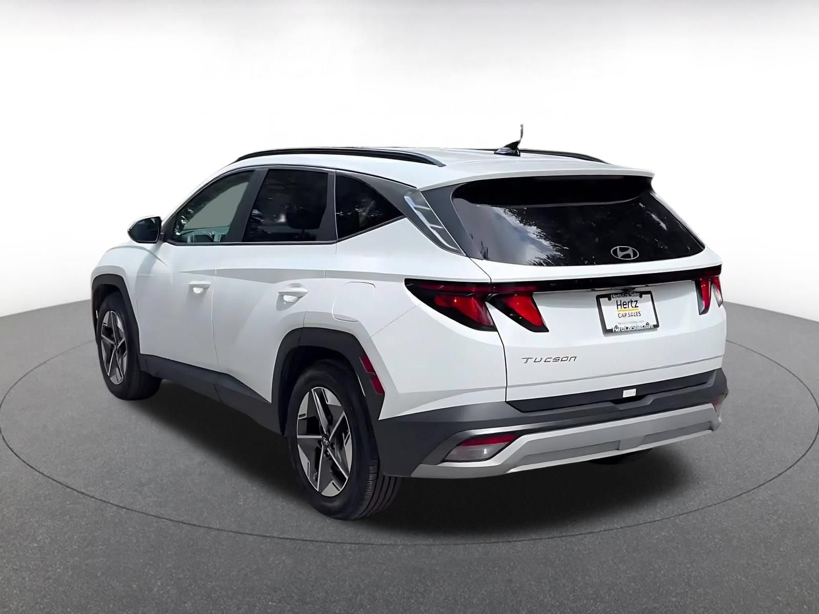 Thumbnail: 2025 Hyundai Tucson - 10
