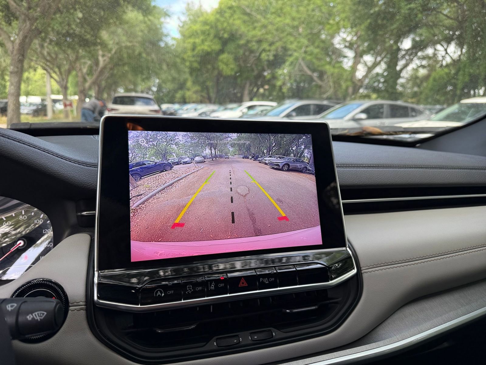 Thumbnail: 2025 Jeep Compass - 23