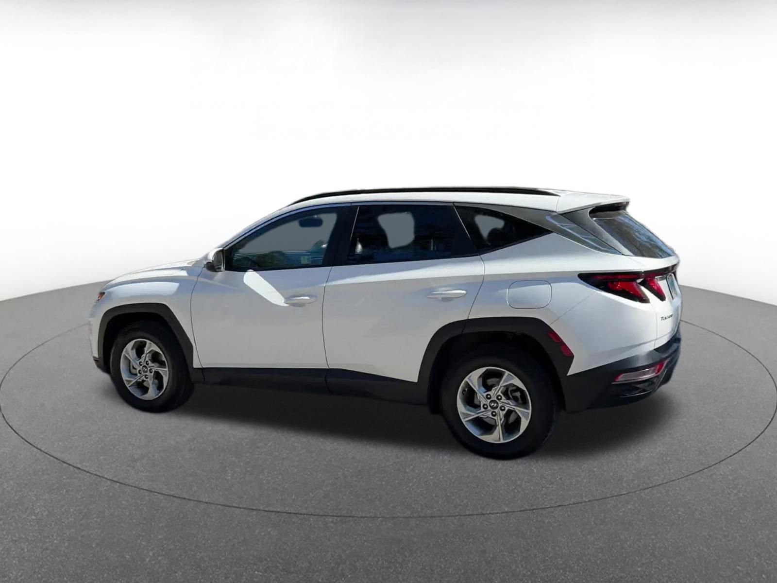 Thumbnail: 2024 Hyundai Tucson - 10