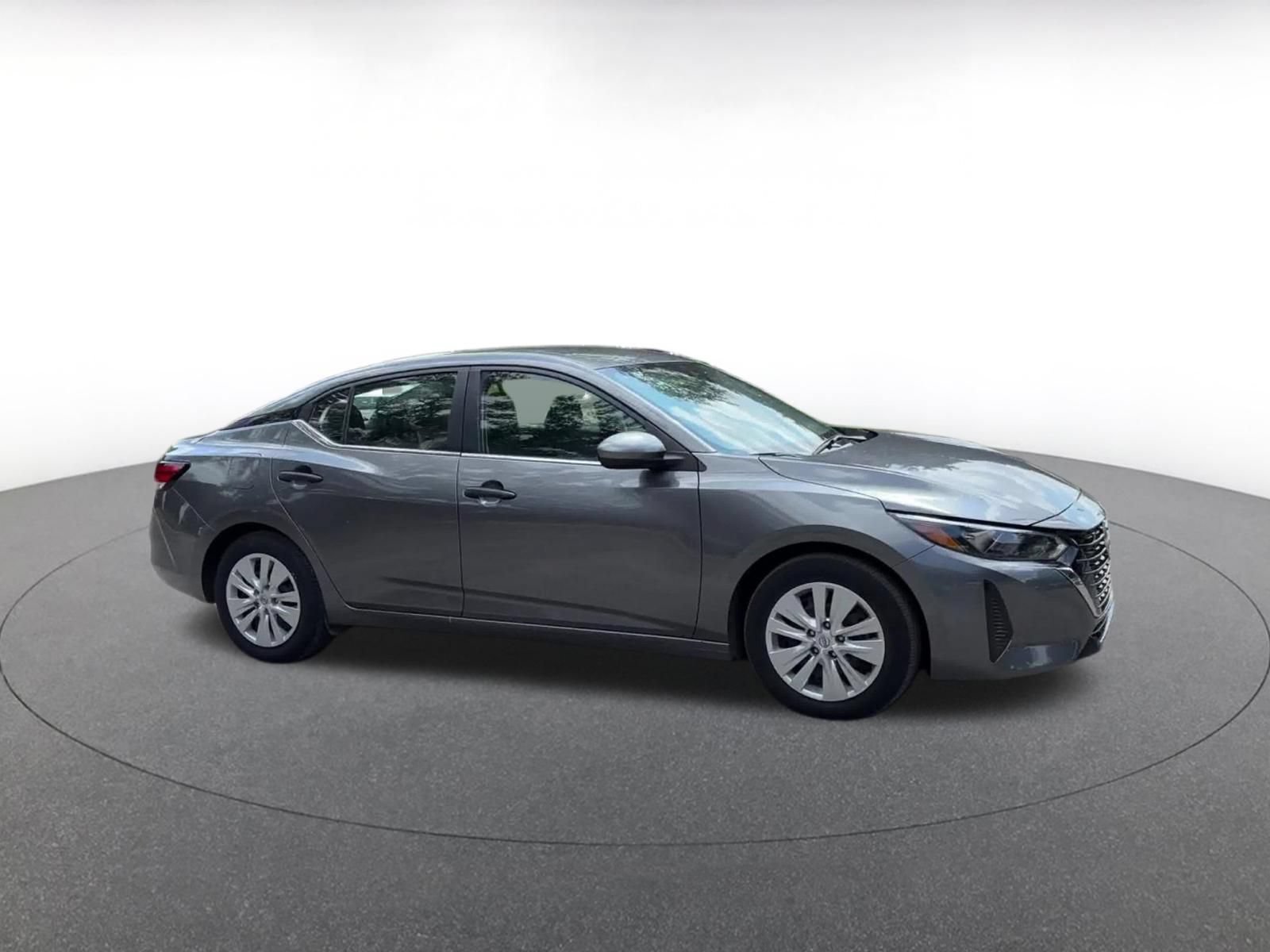 Thumbnail: 2025 Nissan Sentra - 2