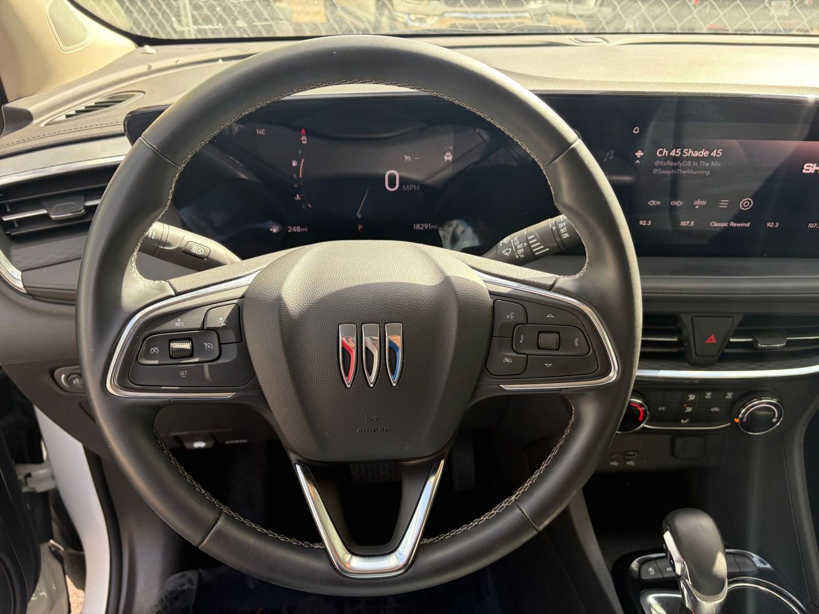 Thumbnail: 2025 Buick Encore GX - 25