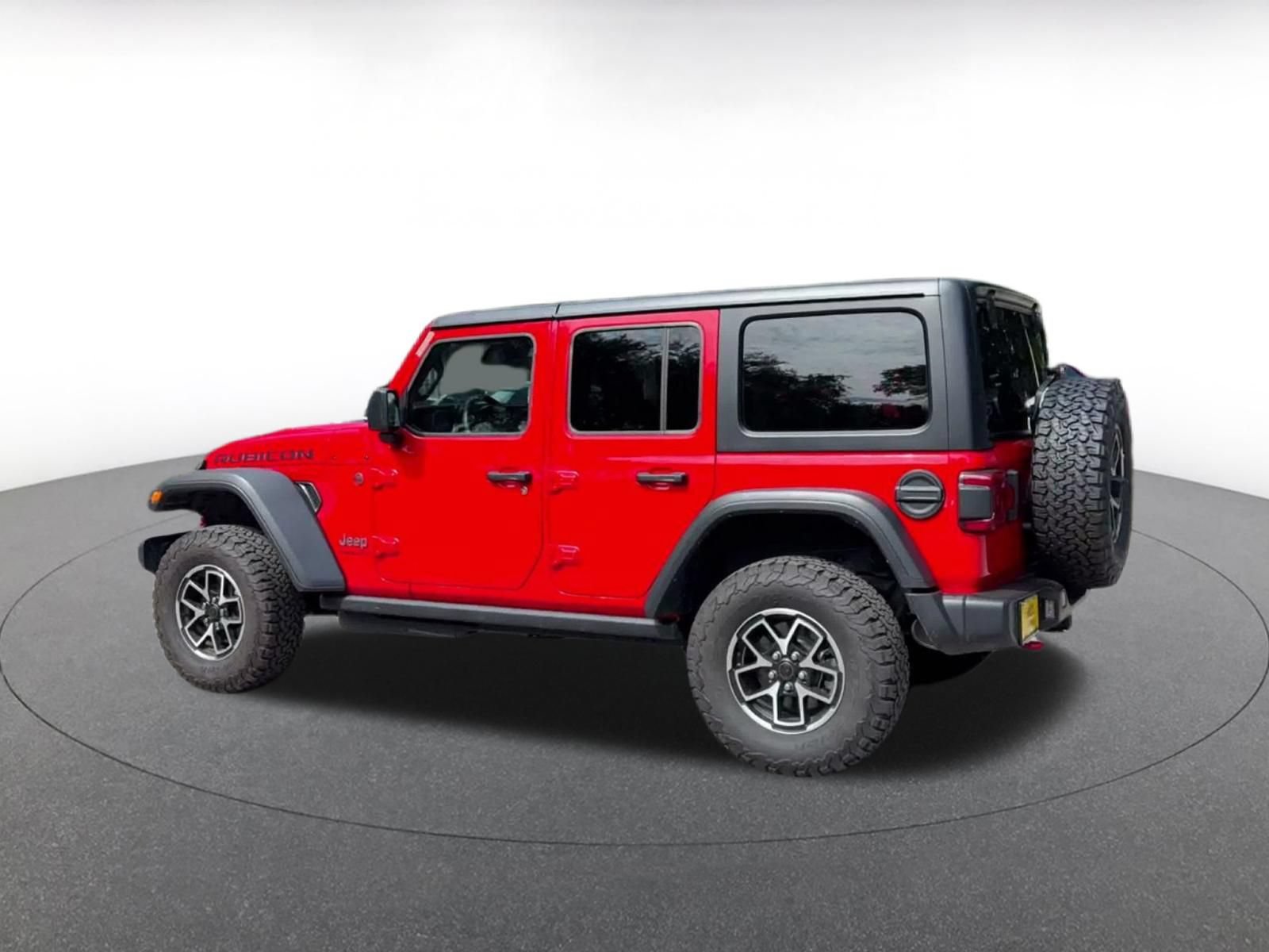 Thumbnail: 2026 Jeep Wrangler - 9