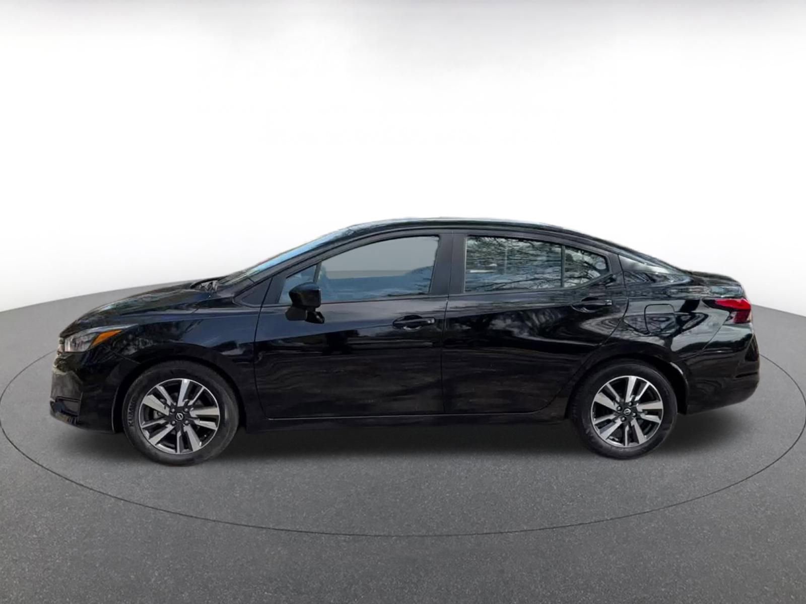 Thumbnail: 2025 Nissan Versa - 9