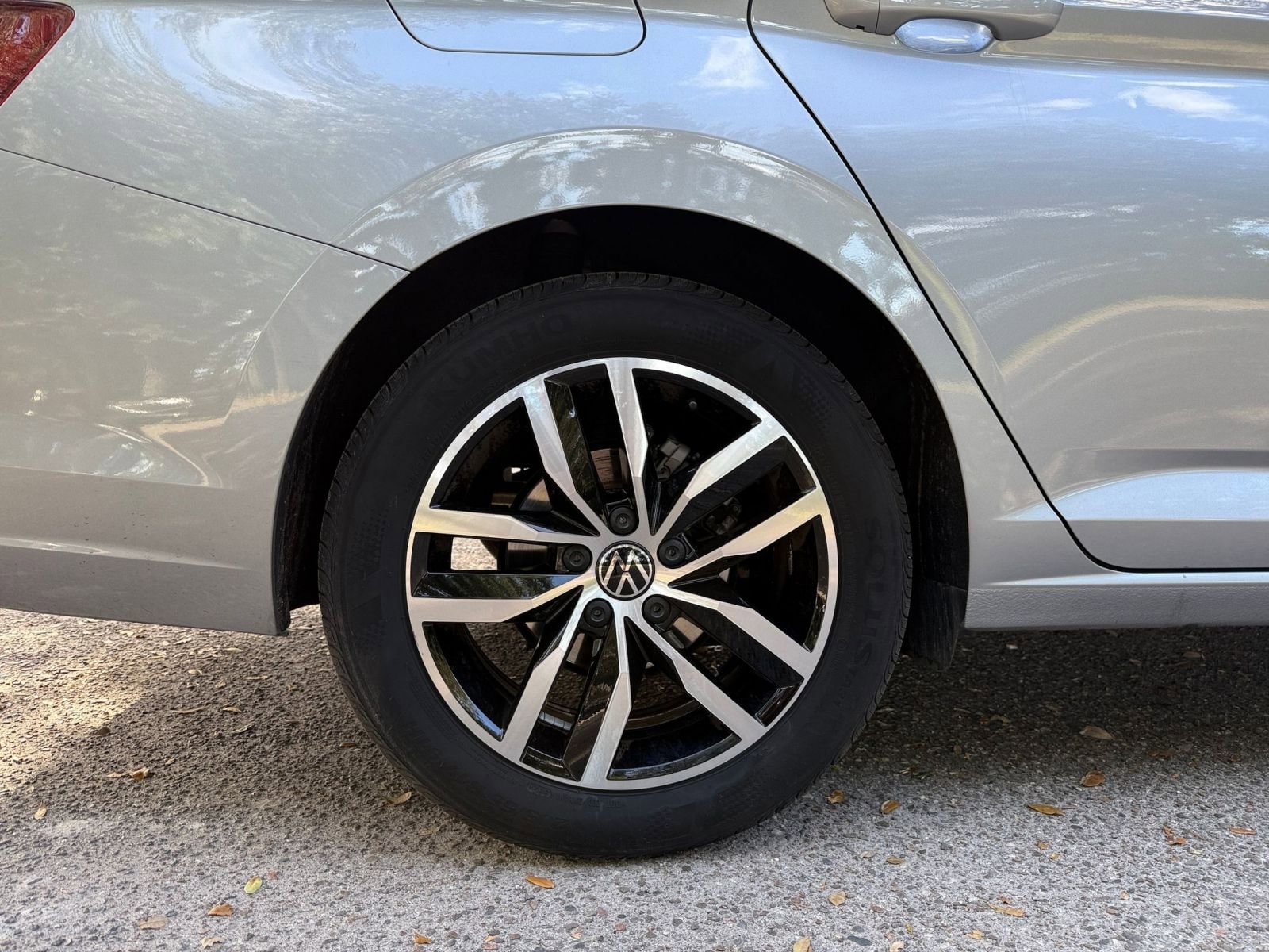 Thumbnail: 2025 Volkswagen Jetta - 23