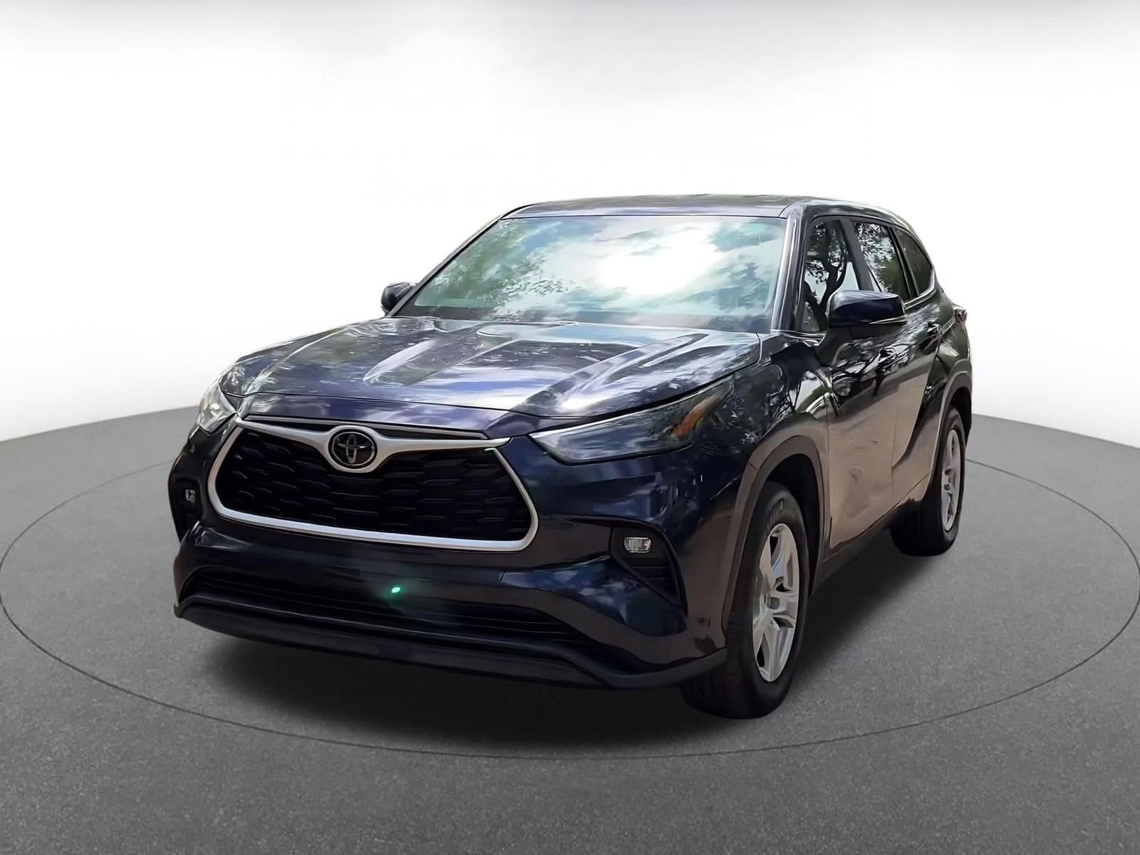 Thumbnail: 2025 Toyota Highlander - 7