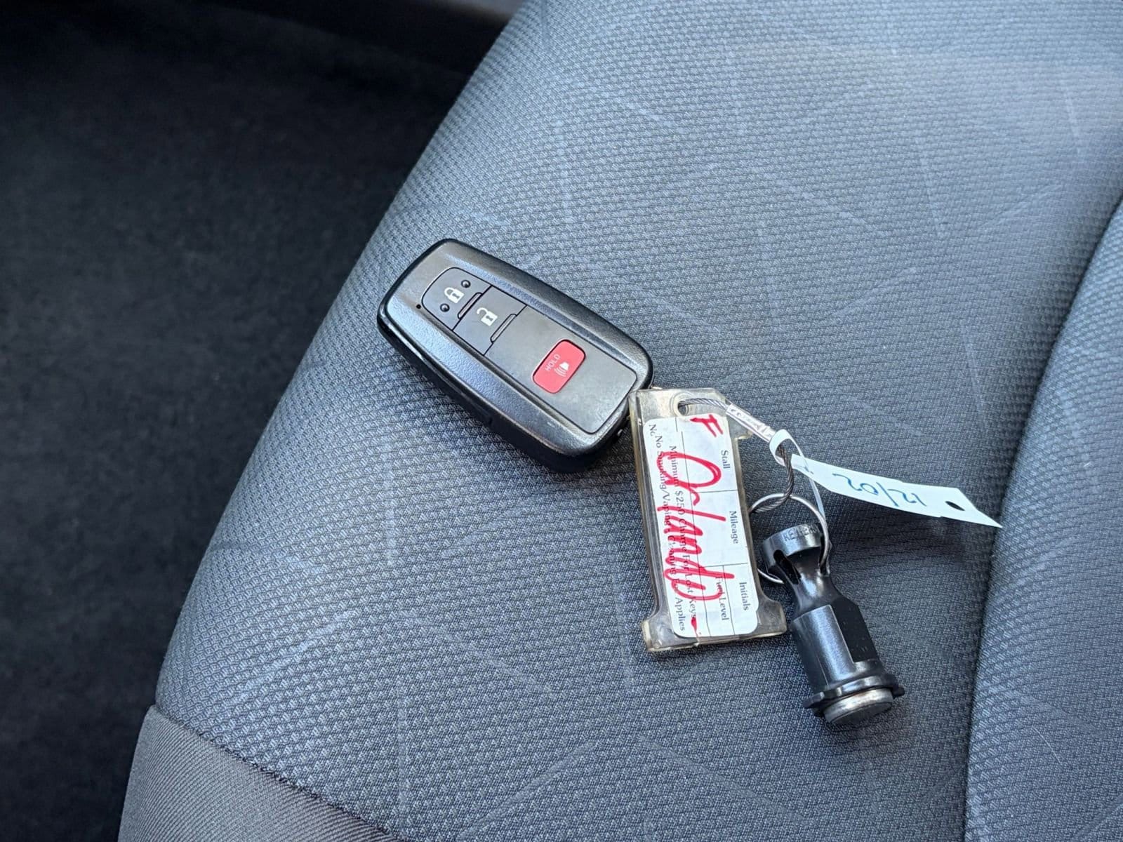 Thumbnail: 2025 Toyota RAV4 - 18