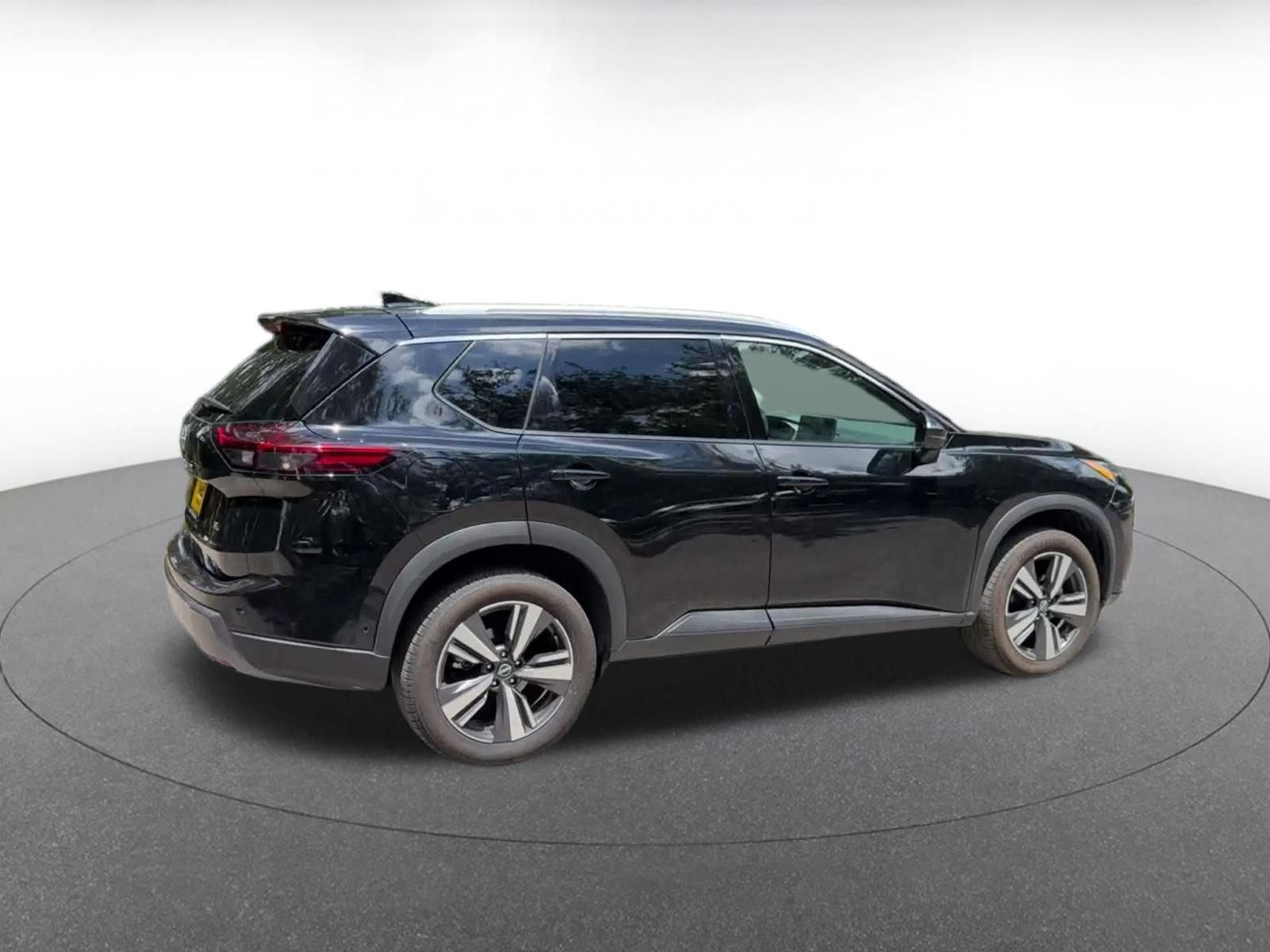 Thumbnail: 2026 Nissan Rogue - 14