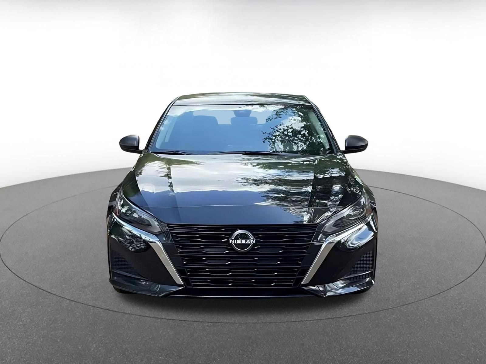 Thumbnail: 2025 Nissan Altima - 4