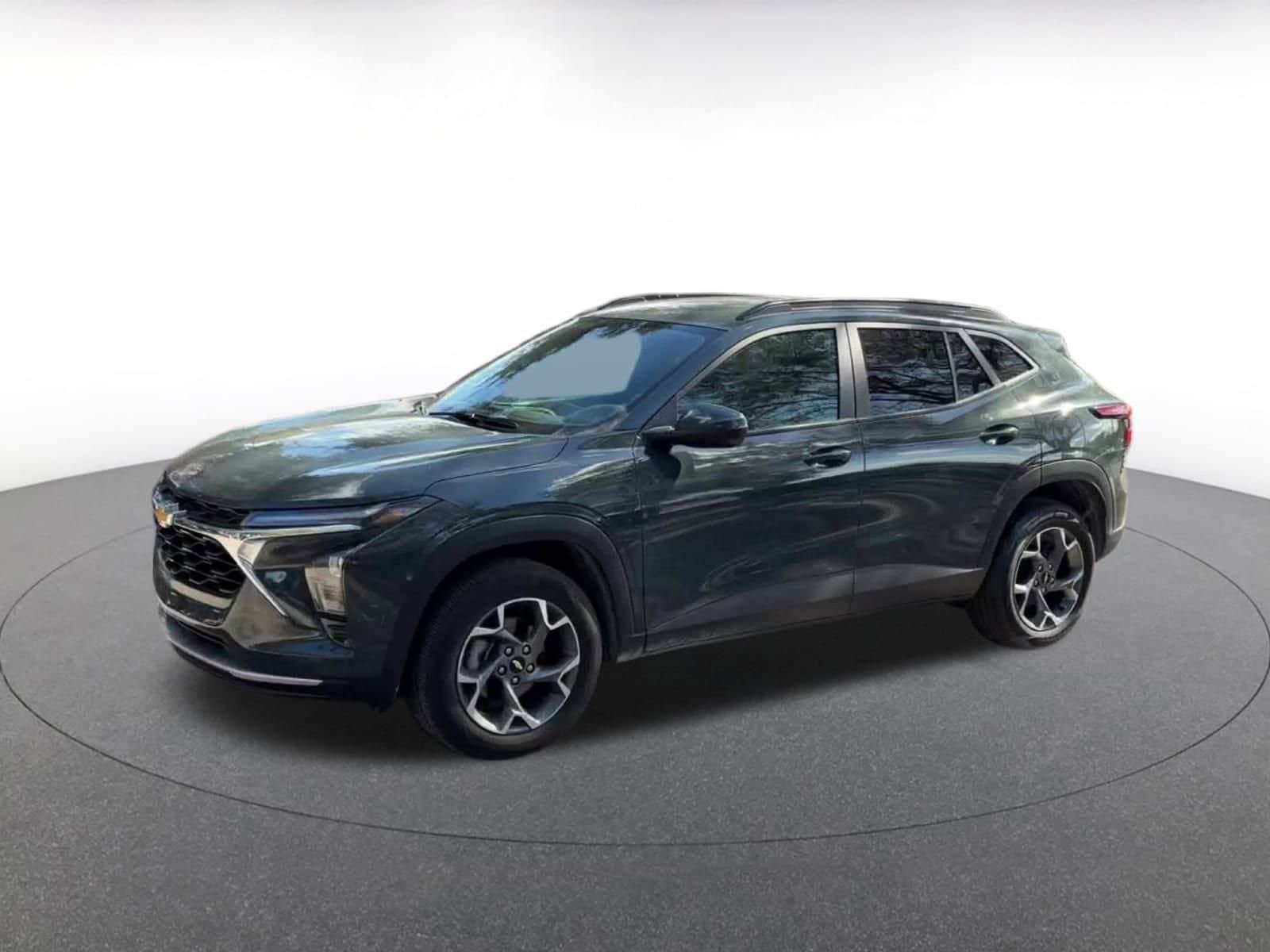 Thumbnail: 2025 Chevrolet Trax - 8