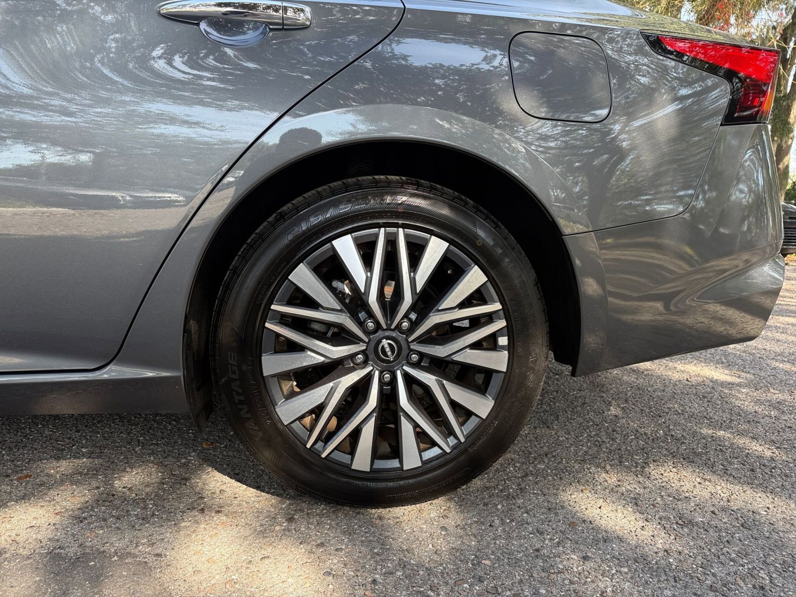 Thumbnail: 2025 Nissan Altima - 23