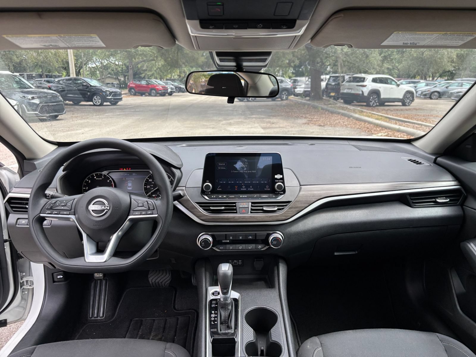 Thumbnail: 2025 Nissan Altima - 32