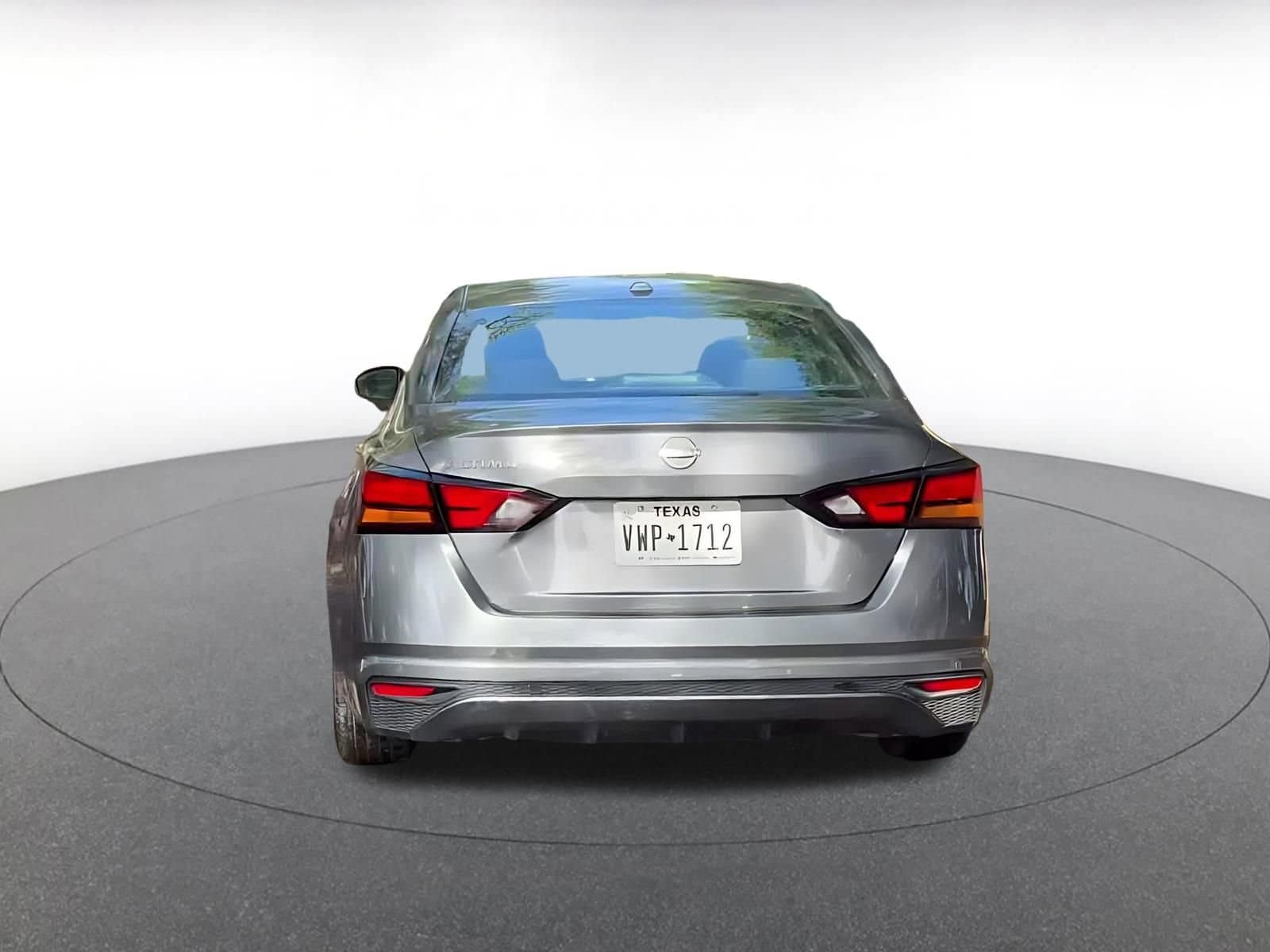 Thumbnail: 2025 Nissan Altima - 10