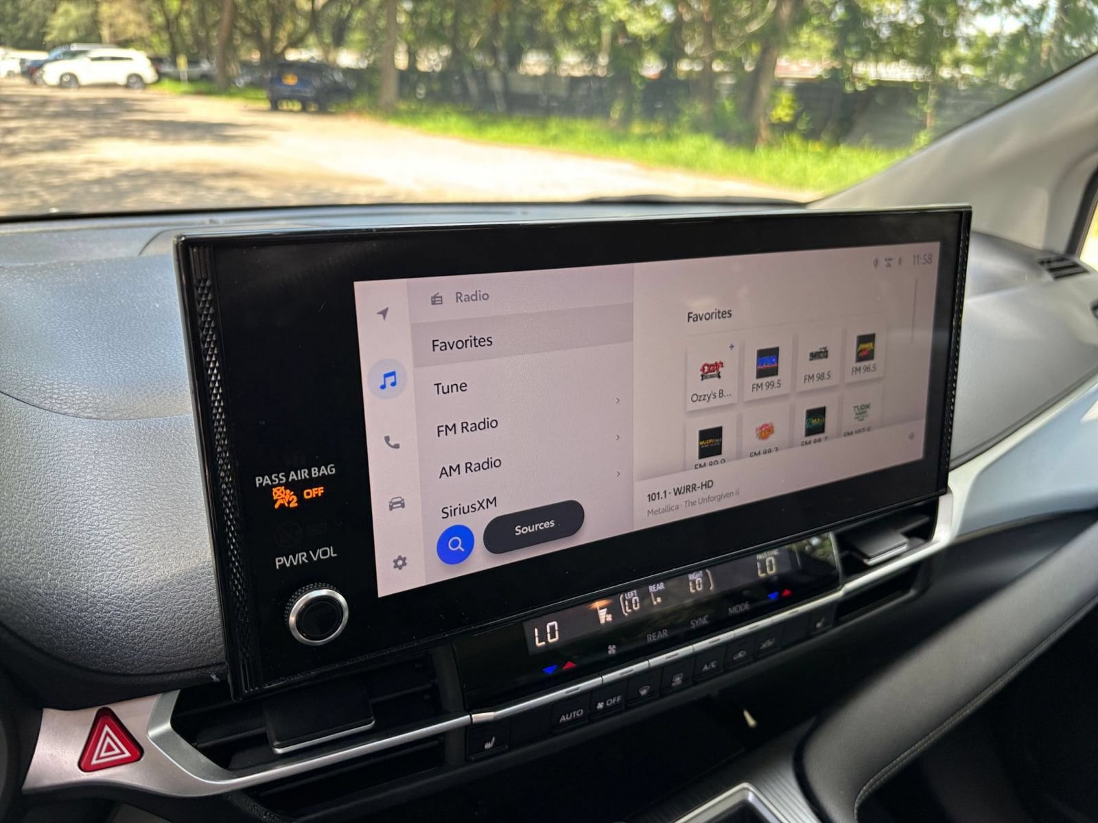 Thumbnail: 2025 Toyota Sienna - 20