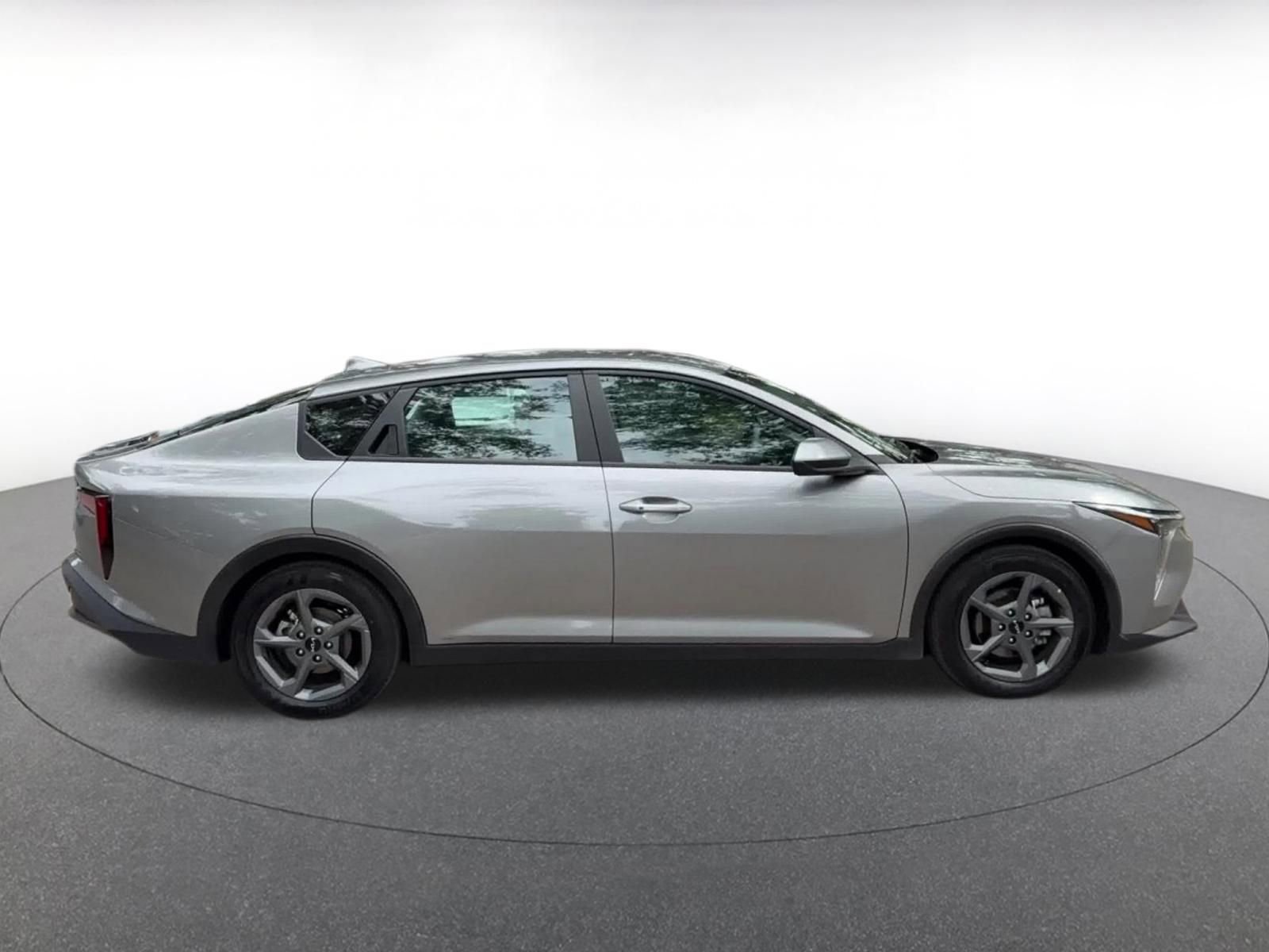 Thumbnail: 2025 Kia K4 - 17