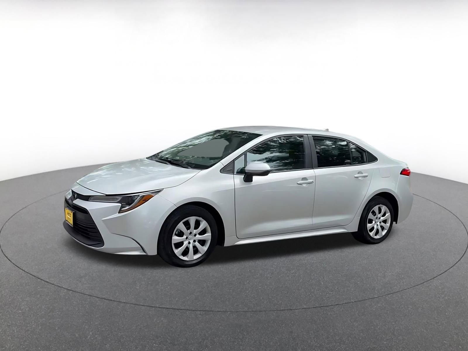 Thumbnail: 2025 Toyota Corolla - 8