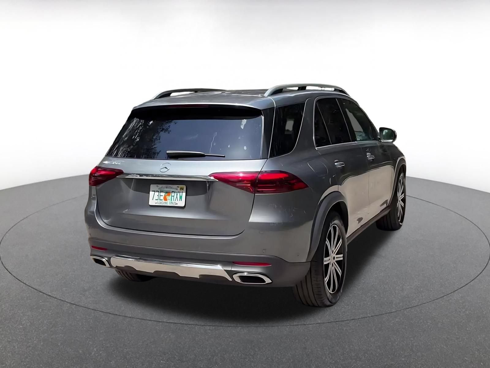 Thumbnail: 2026 Mercedes-Benz GLE - 15