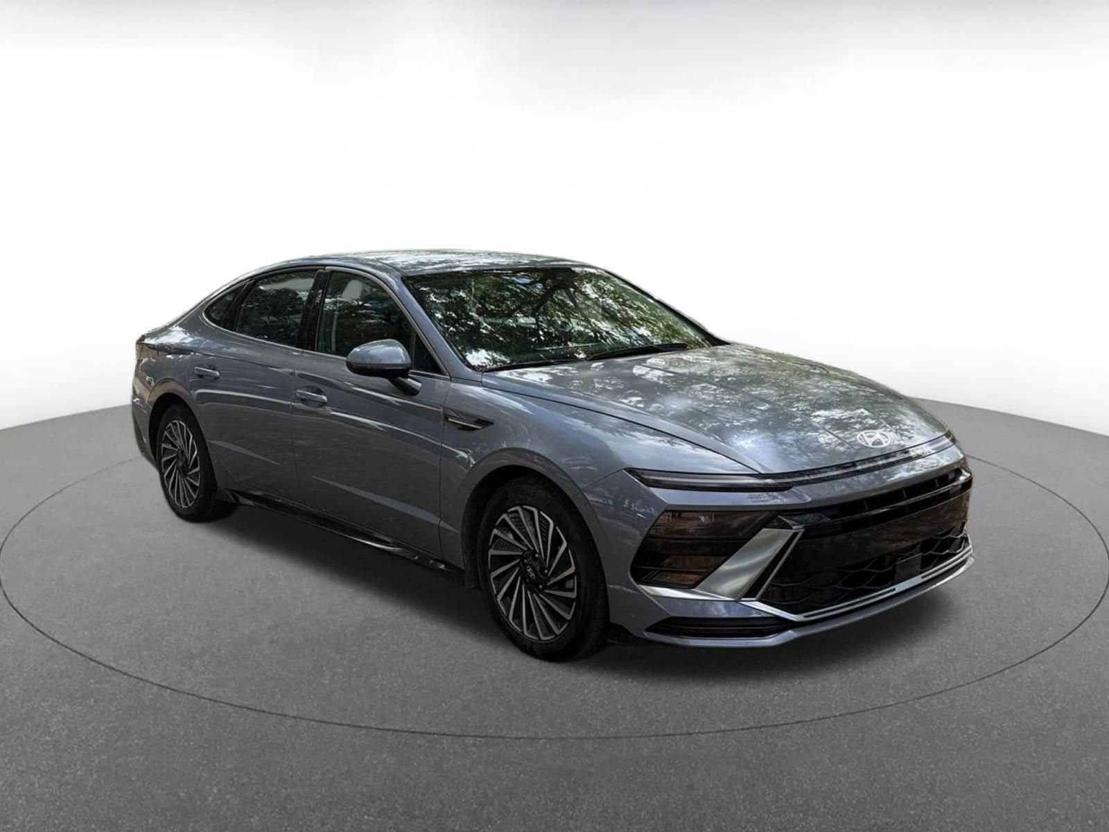 Thumbnail: 2025 Hyundai Sonata - 1