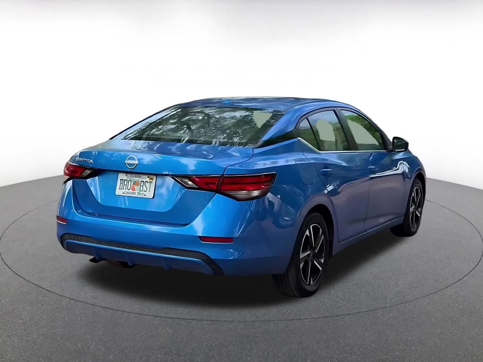 Thumbnail: 2025 Nissan Sentra - 14